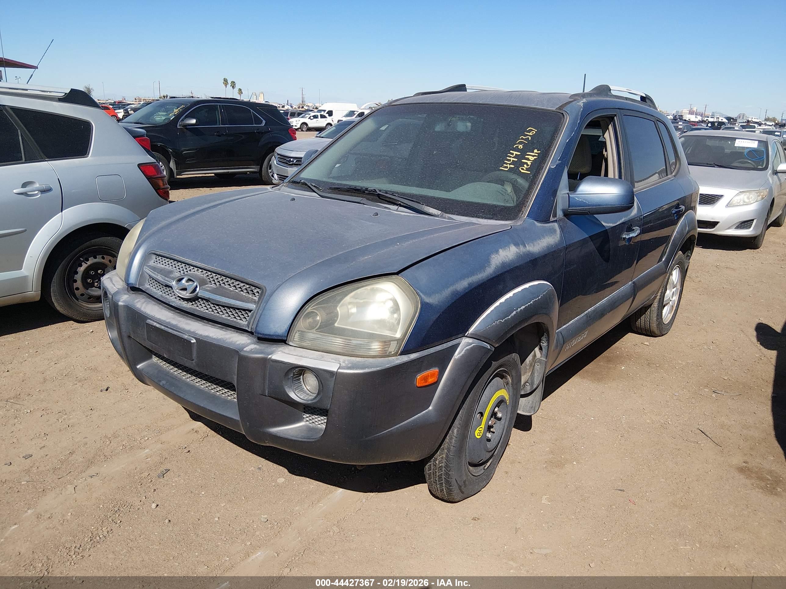 HYUNDAI TUCSON image 6