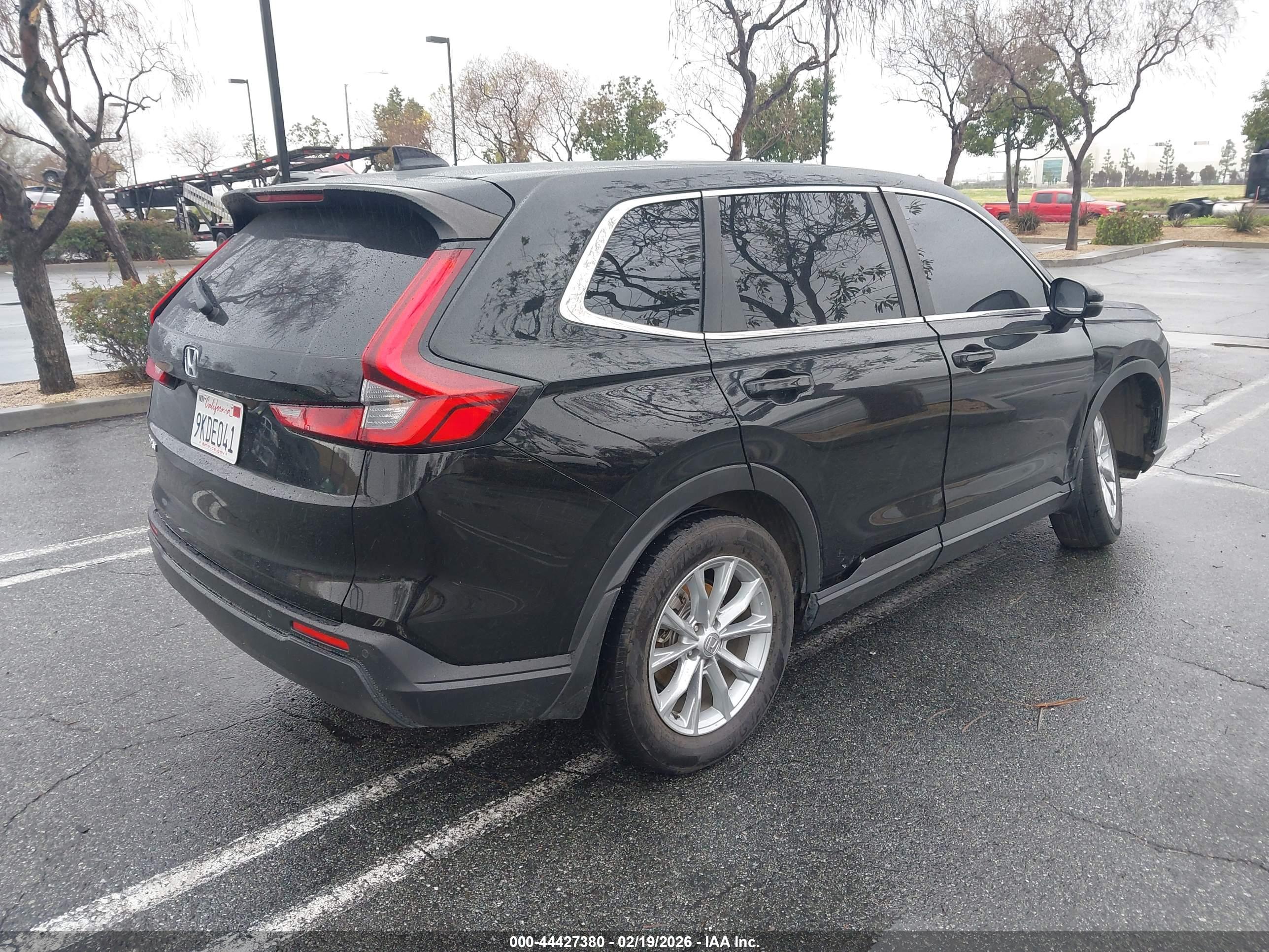 HONDA CR-V image 4