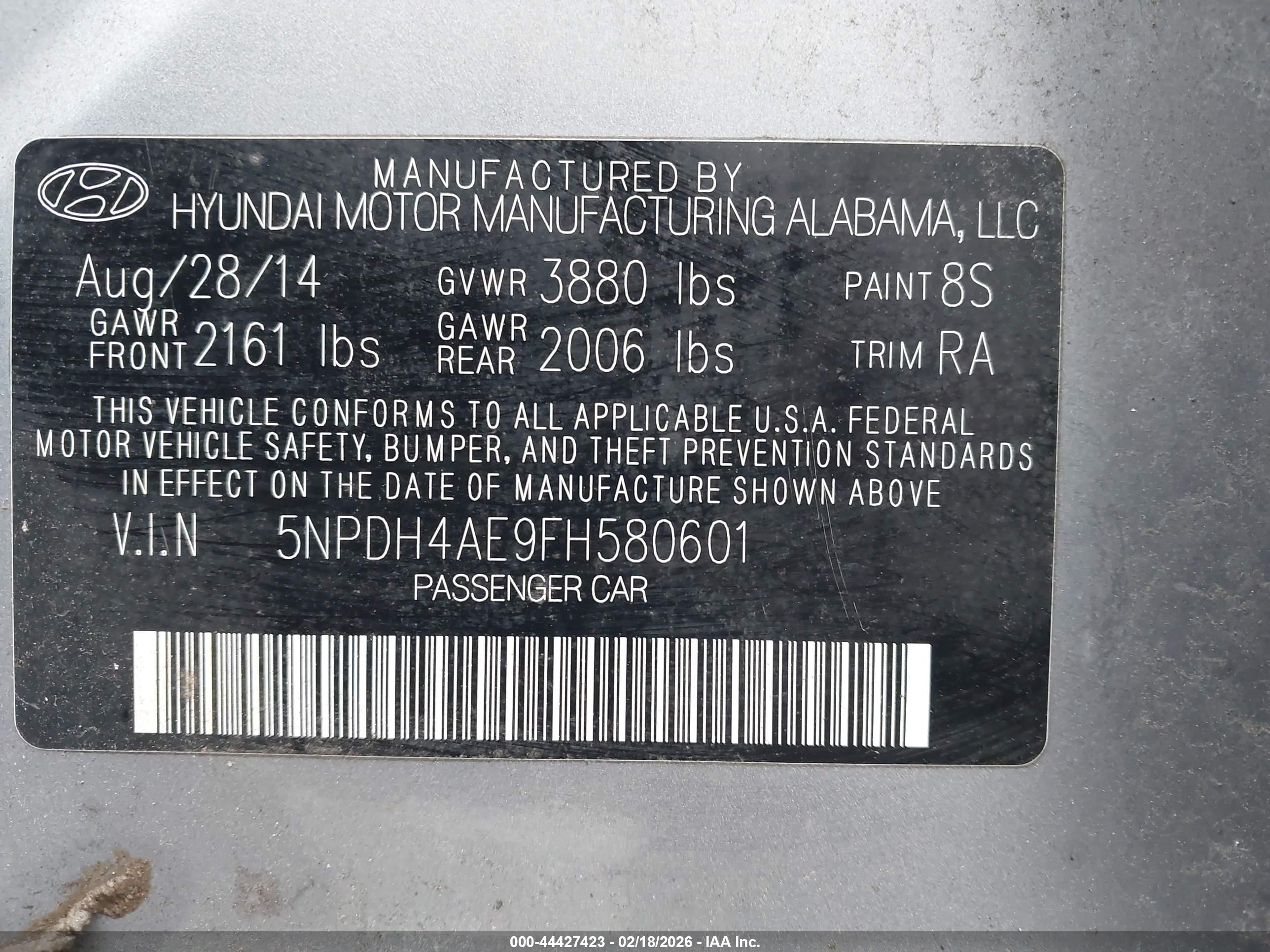 HYUNDAI ELANTRA image 9