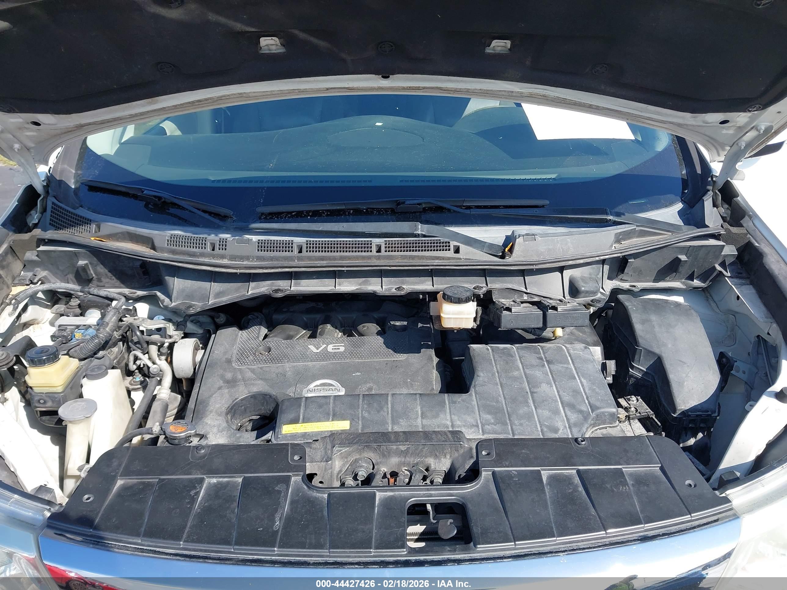 NISSAN QUEST image 10