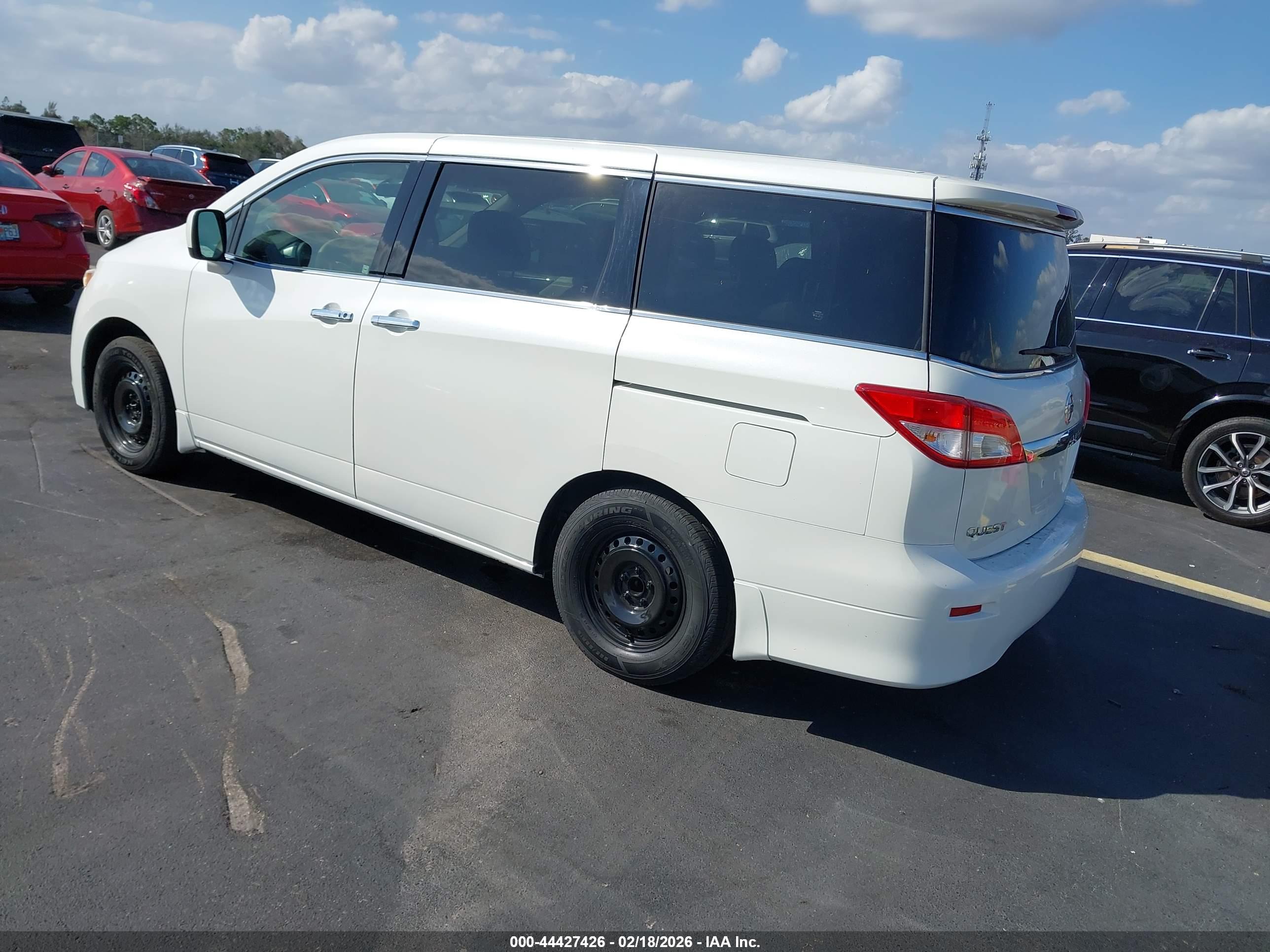 NISSAN QUEST image 3