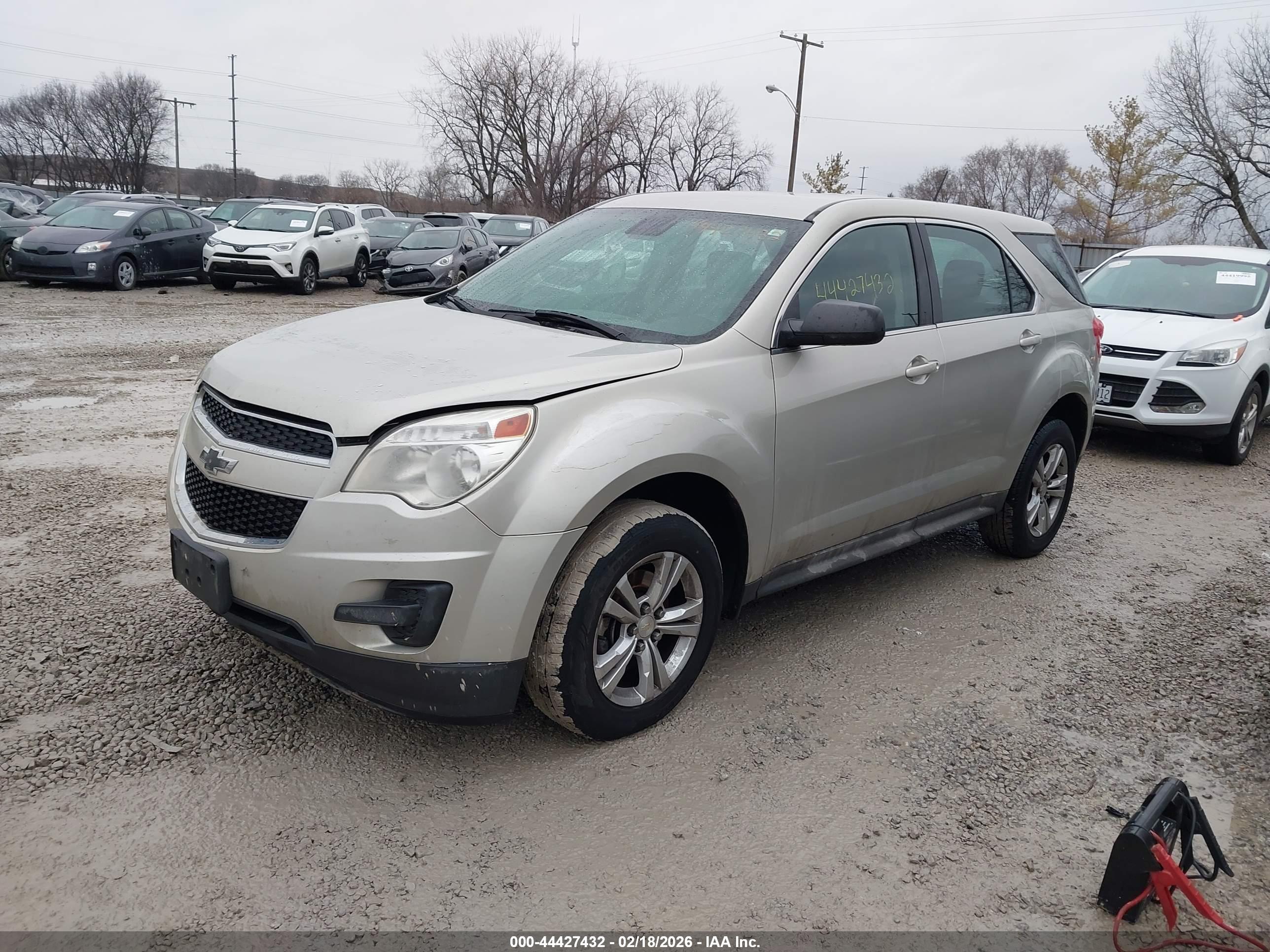 CHEVROLET EQUINOX image 2