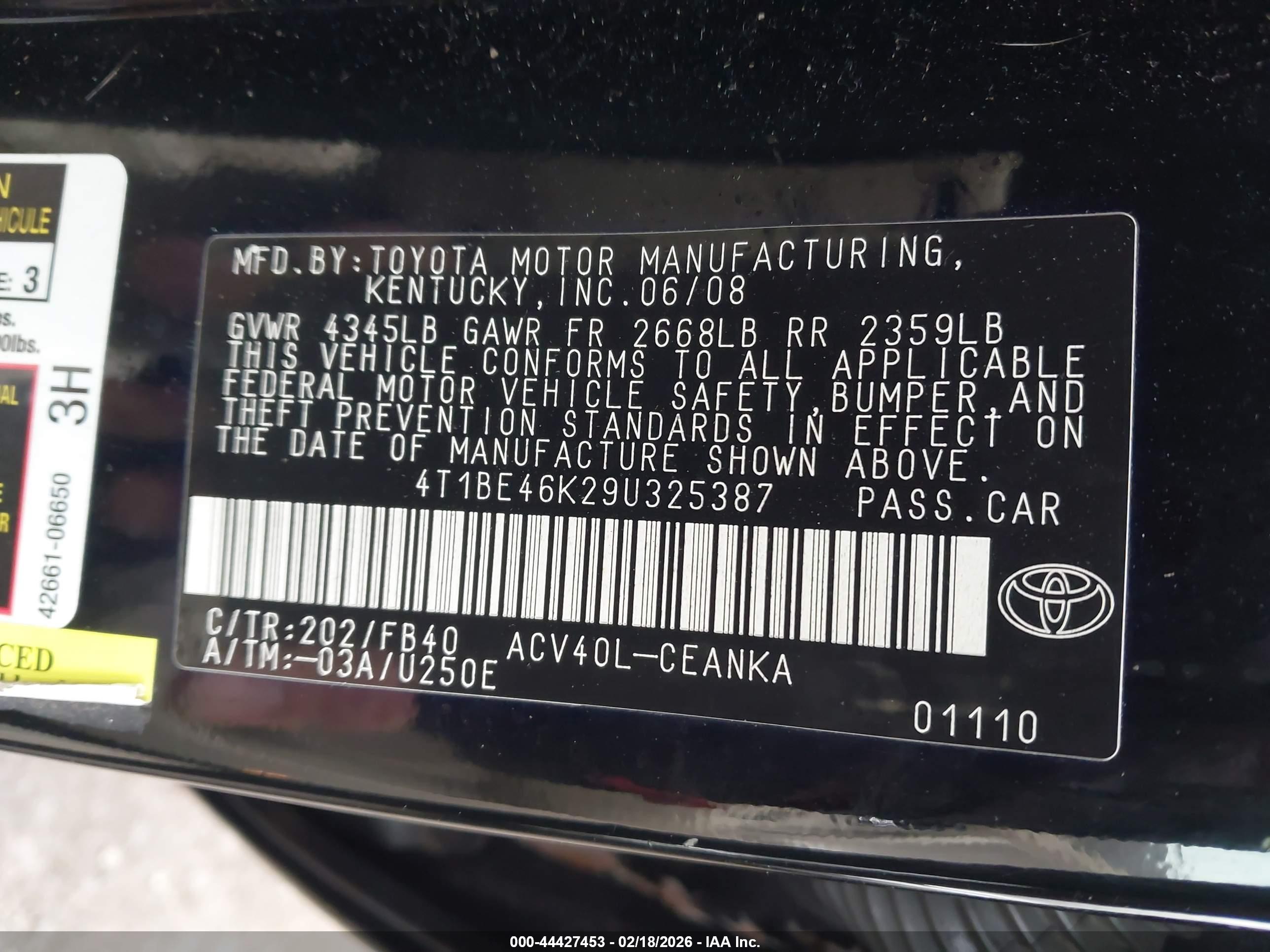 TOYOTA CAMRY image 9
