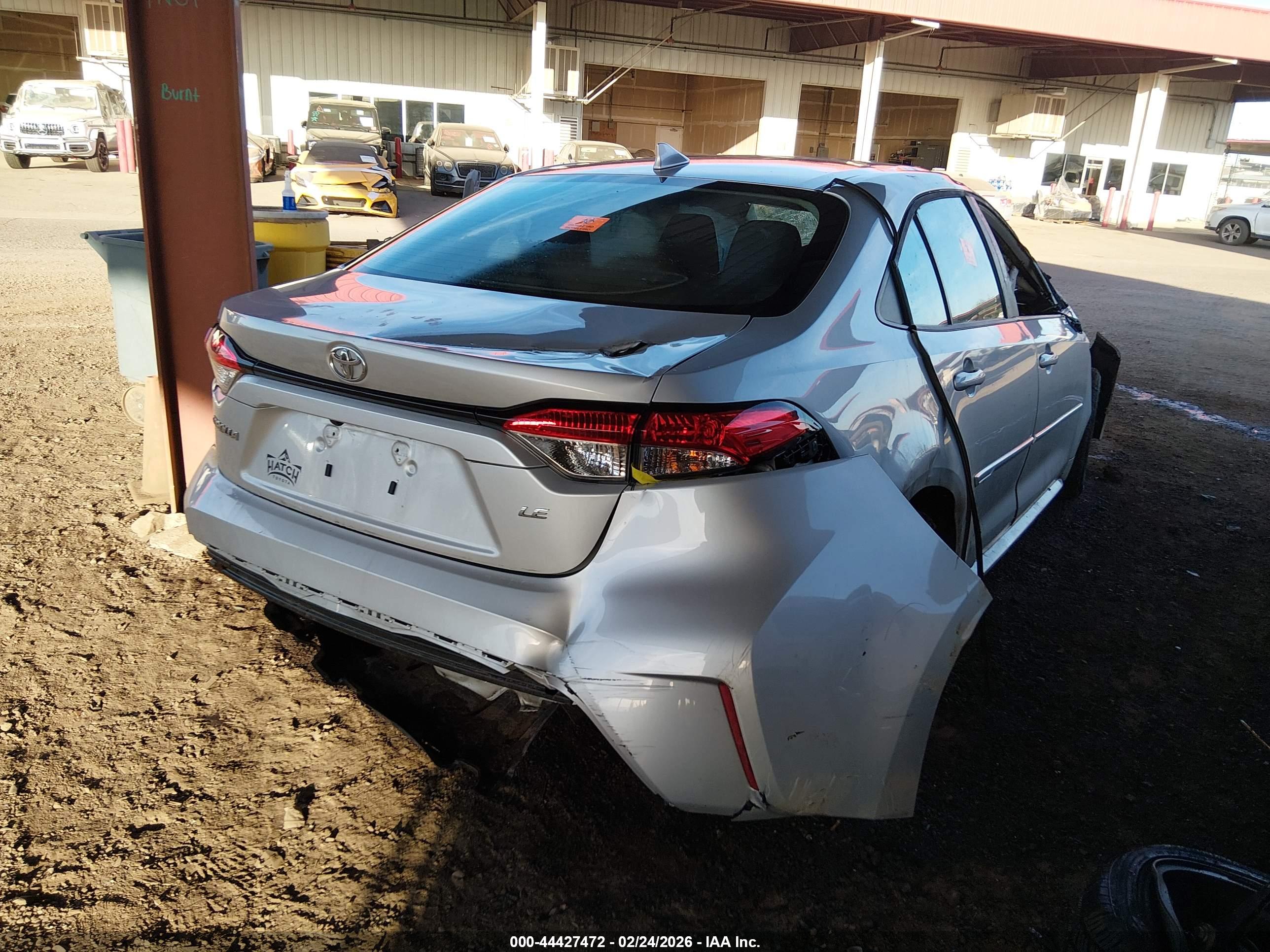 TOYOTA COROLLA image 6