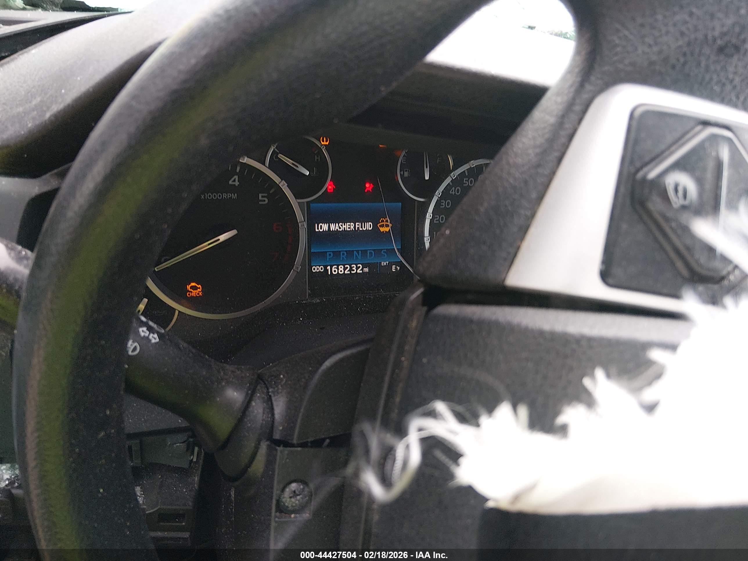 TOYOTA TUNDRA image 7