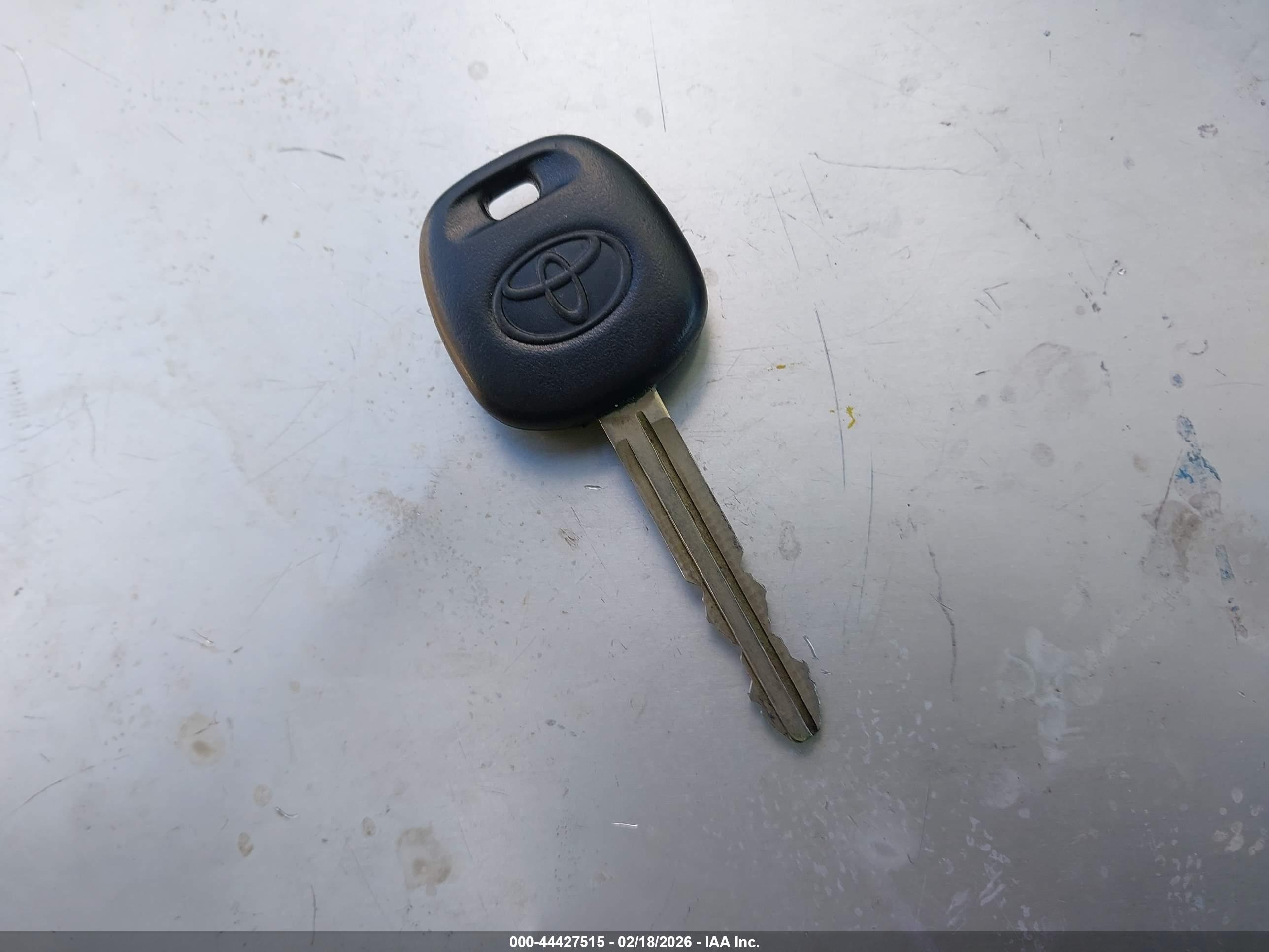 TOYOTA COROLLA image 11