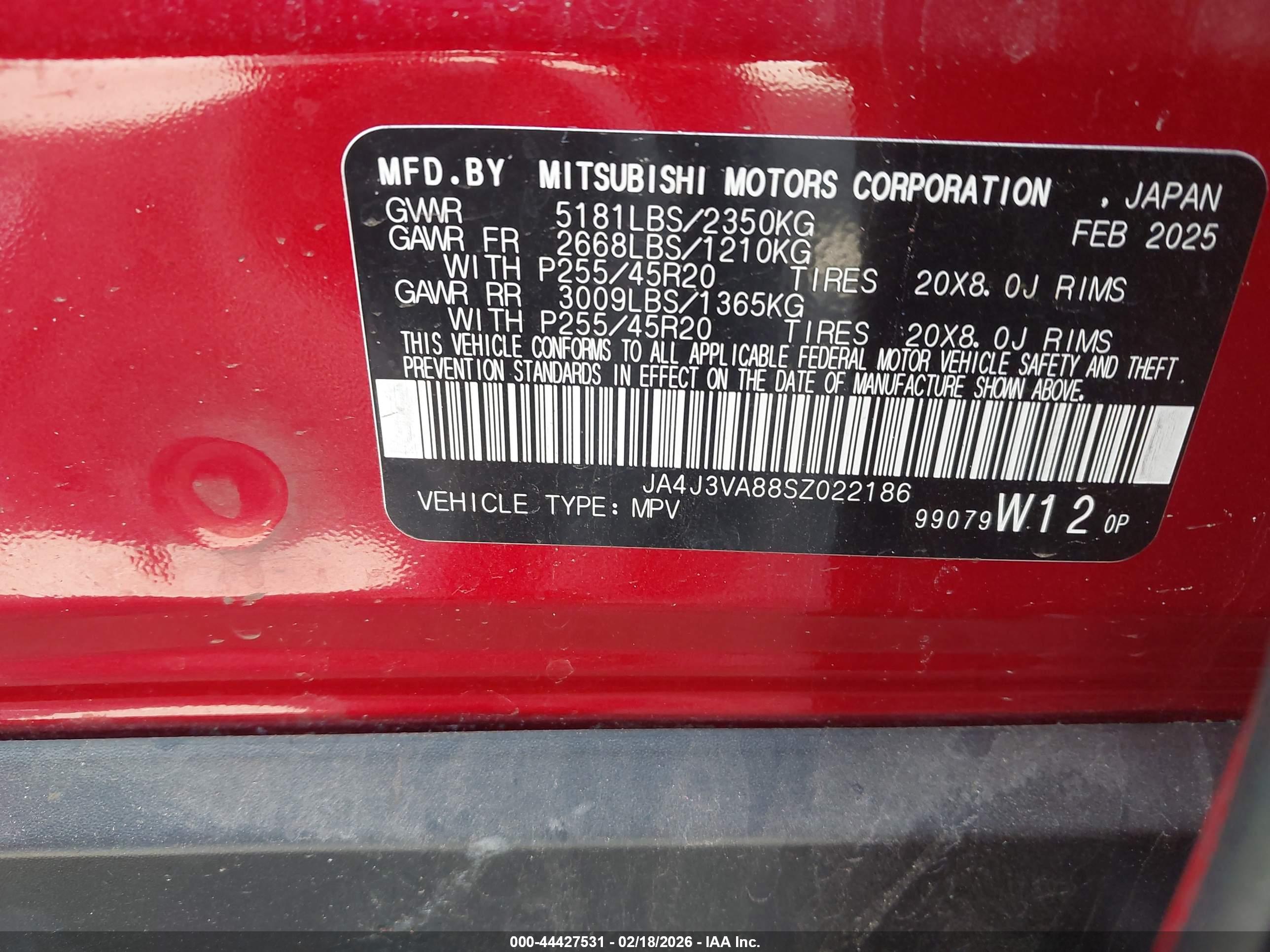MITSUBISHI OUTLANDER image 9