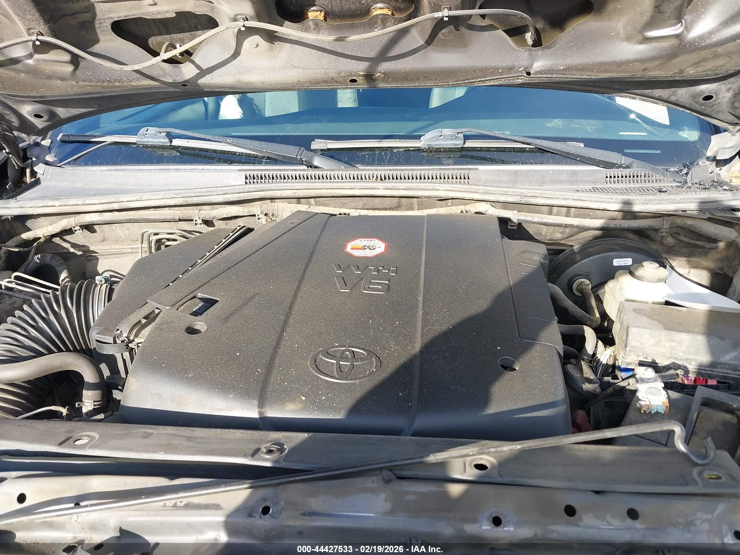 TOYOTA TACOMA image 10