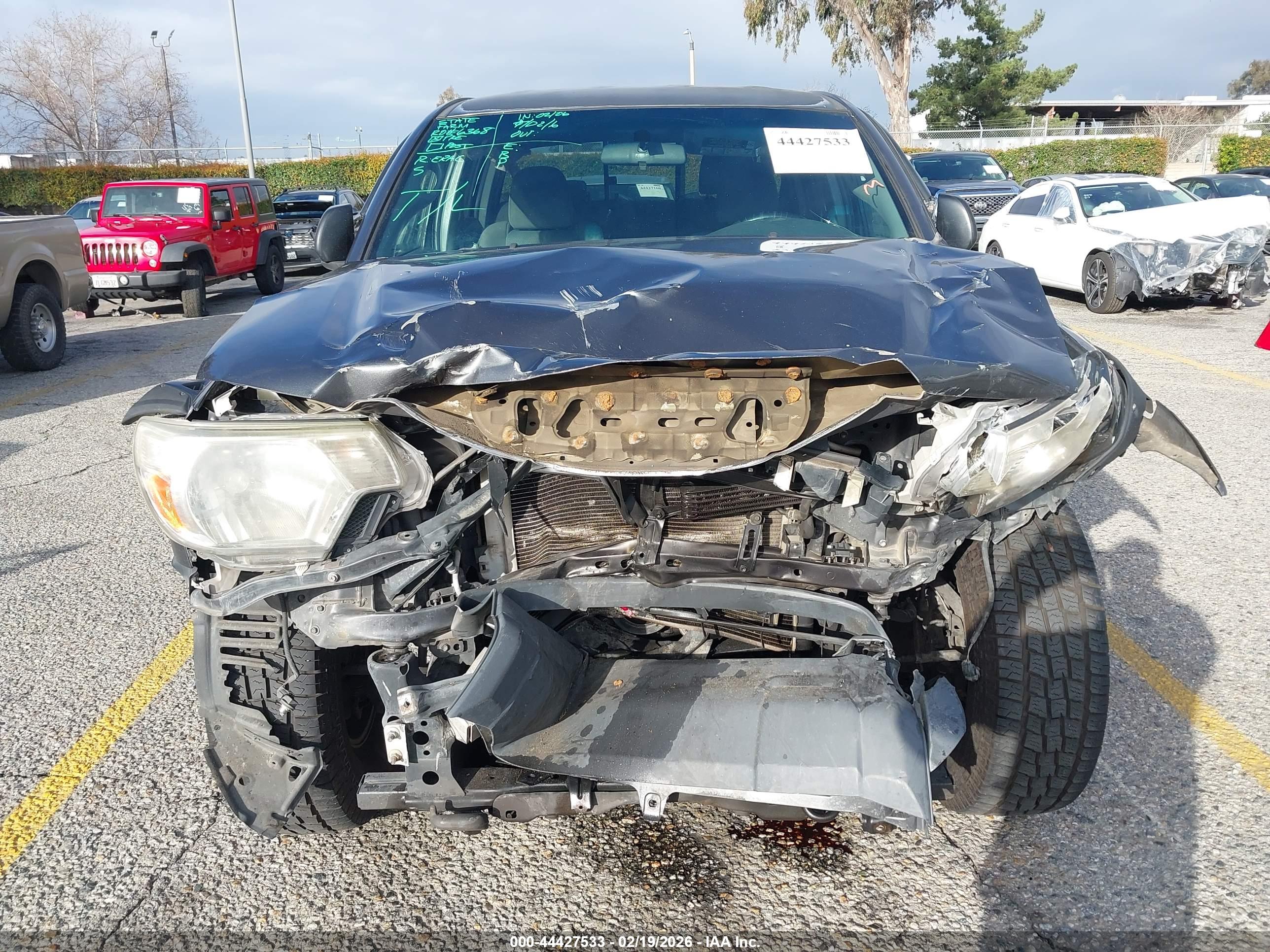 TOYOTA TACOMA image 6