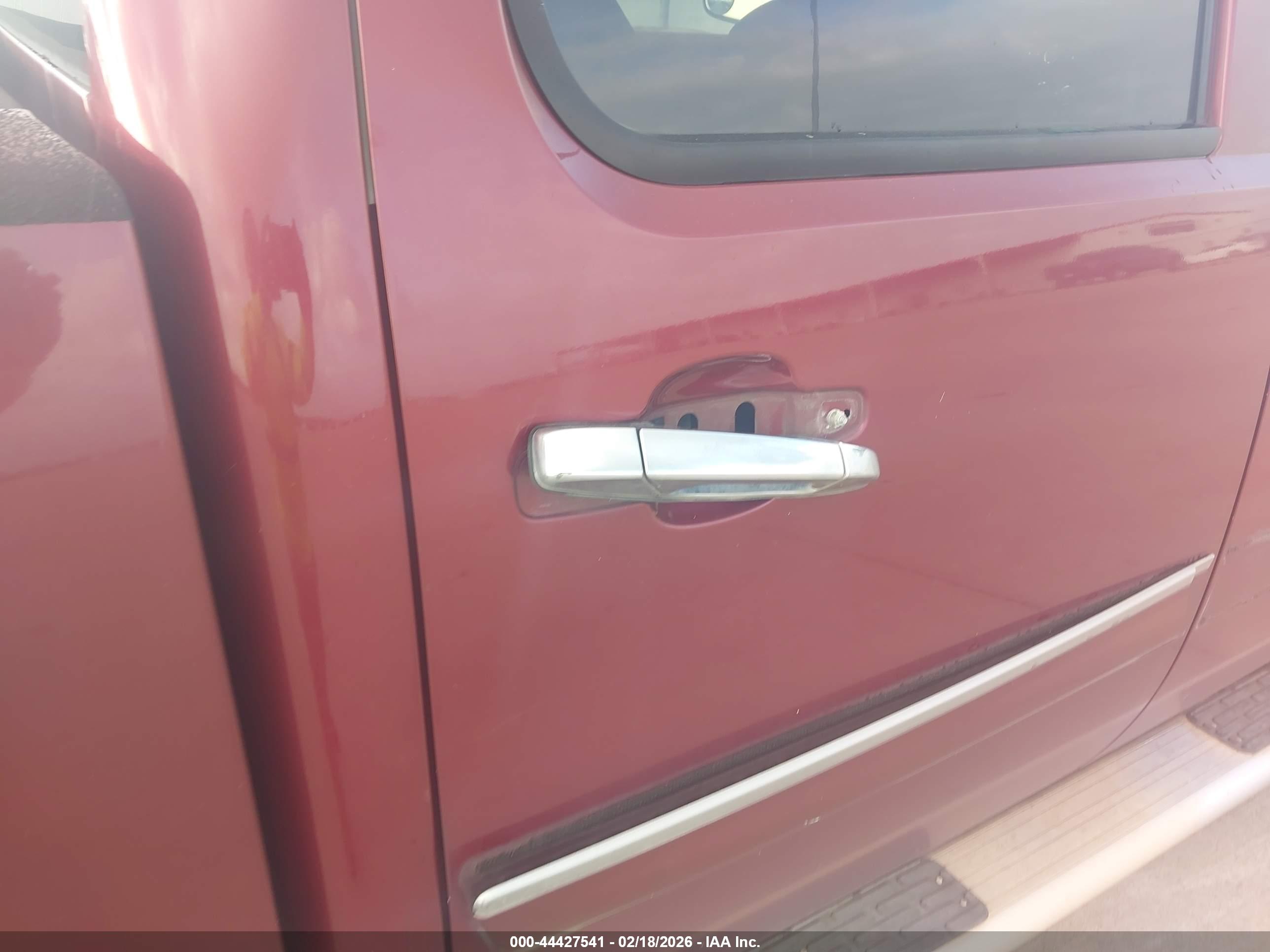 GMC SIERRA image 6