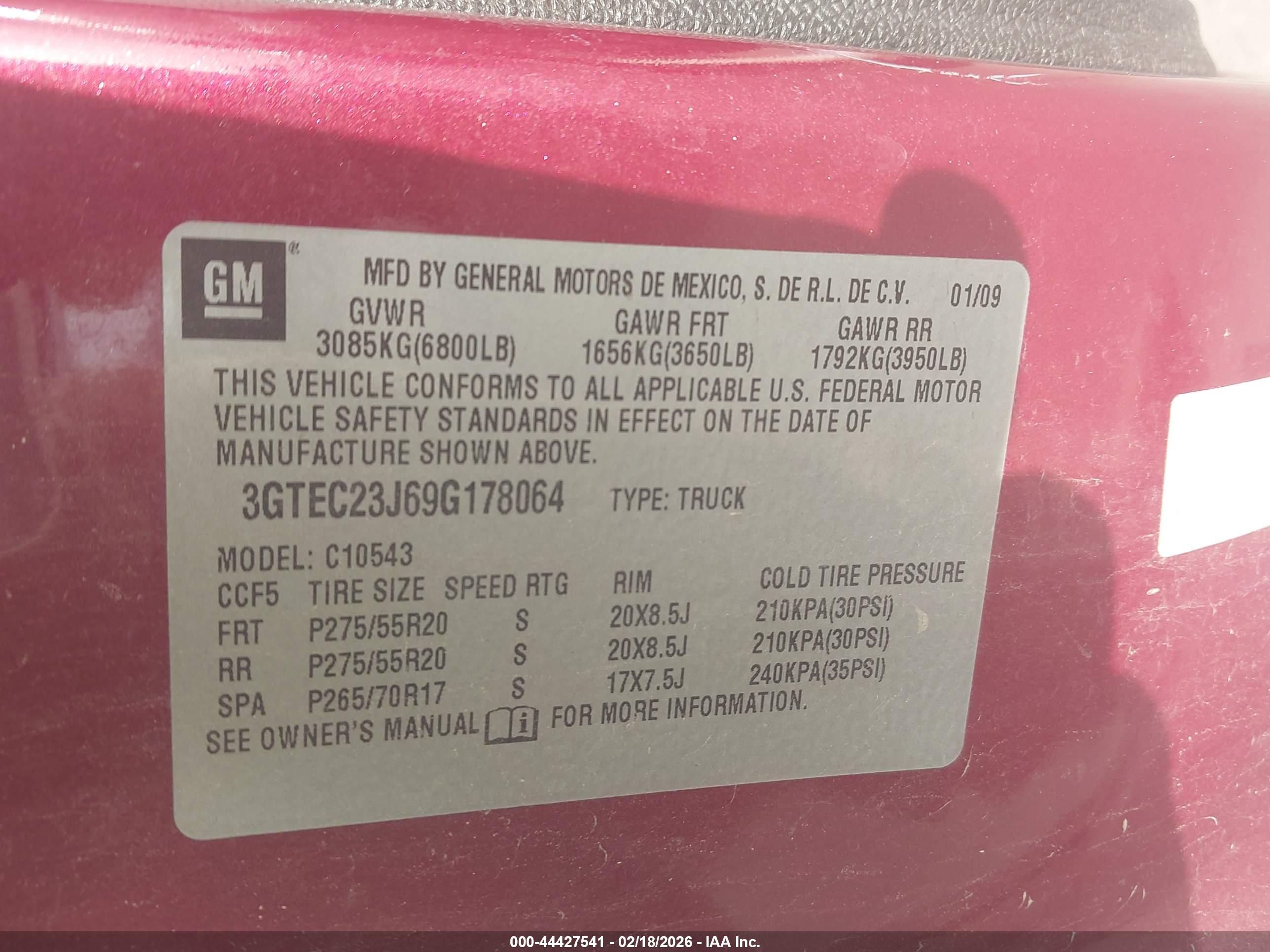 GMC SIERRA image 9