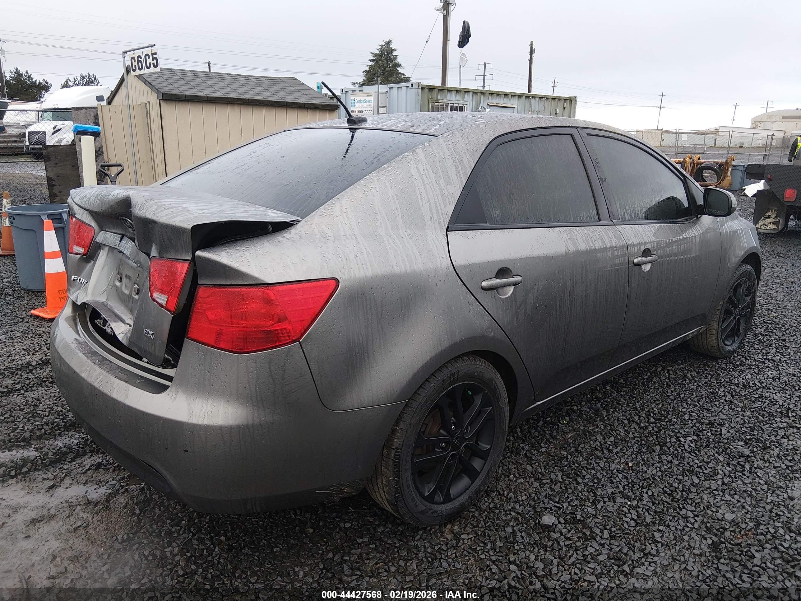 KIA FORTE image 4