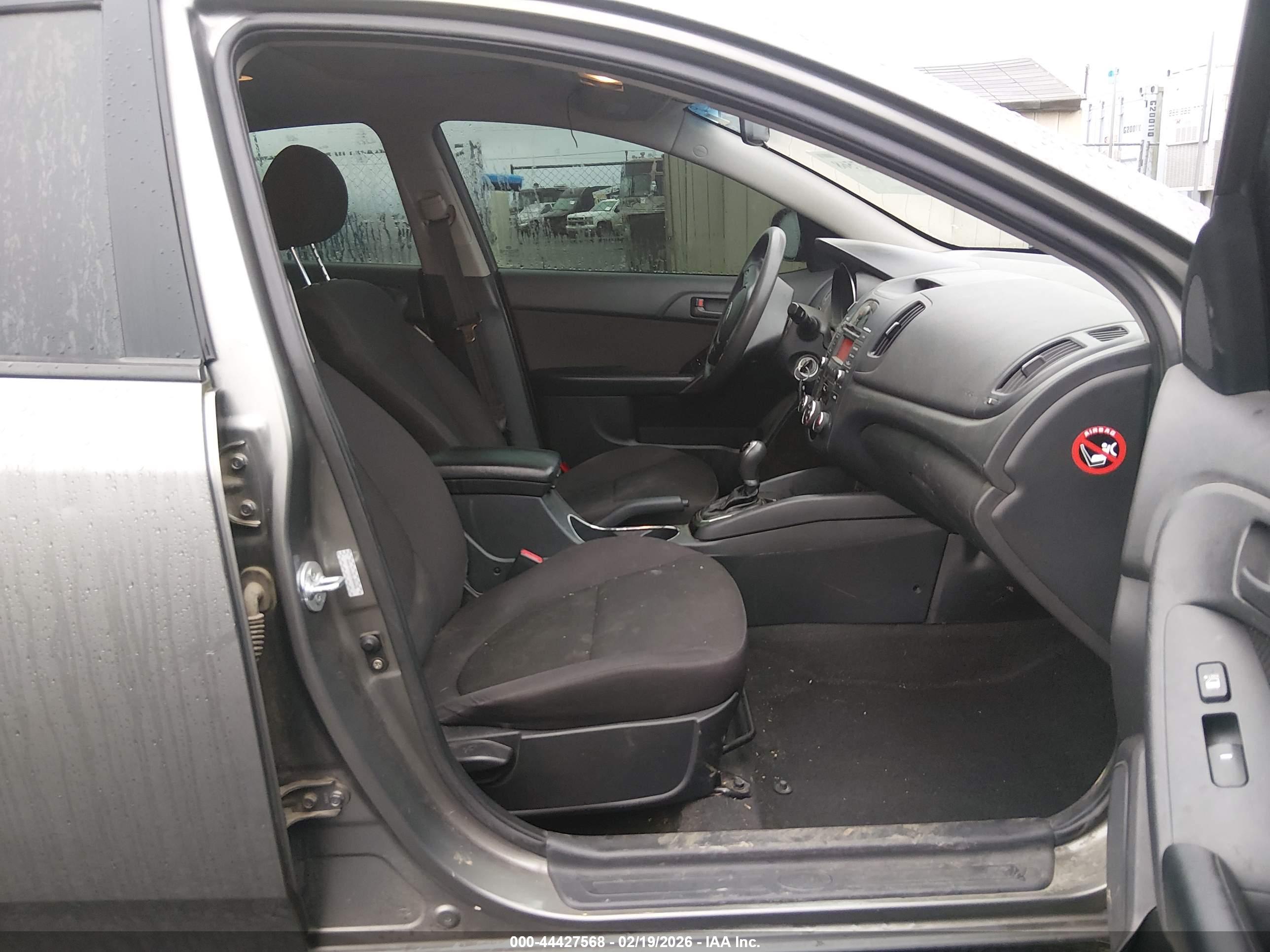 KIA FORTE image 5