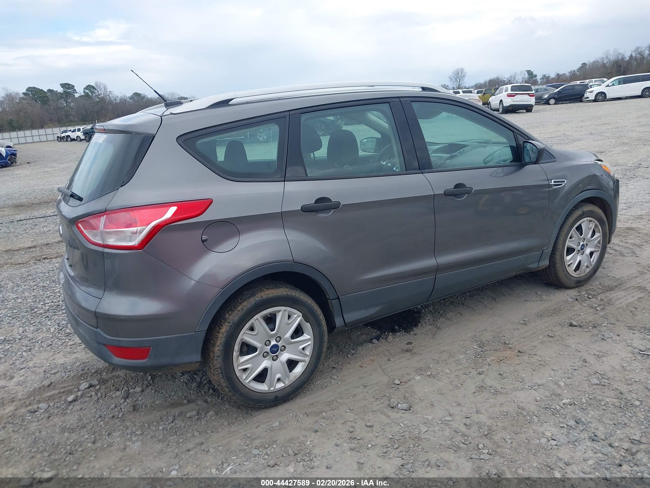 FORD ESCAPE image 4
