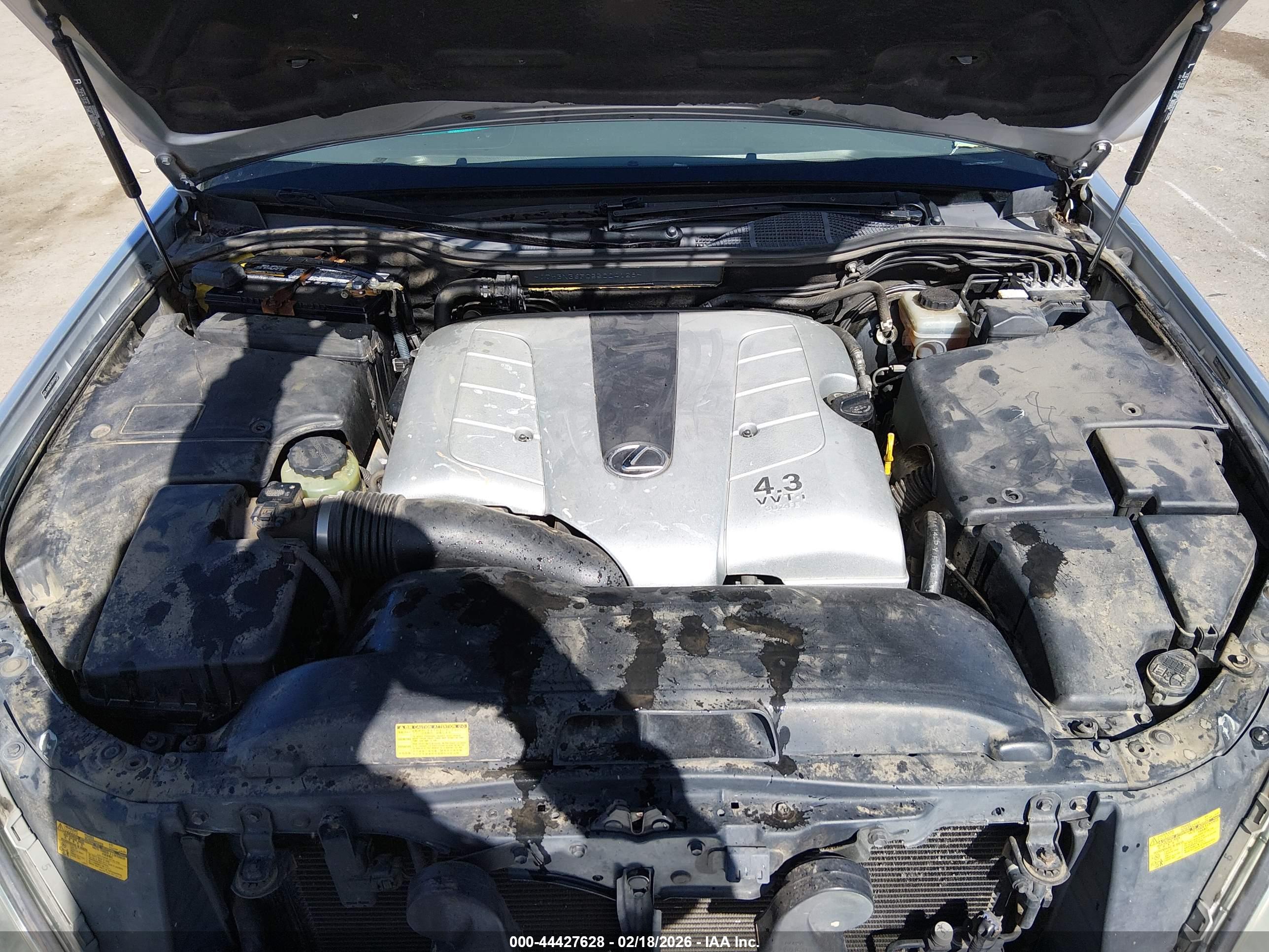 LEXUS LS image 10