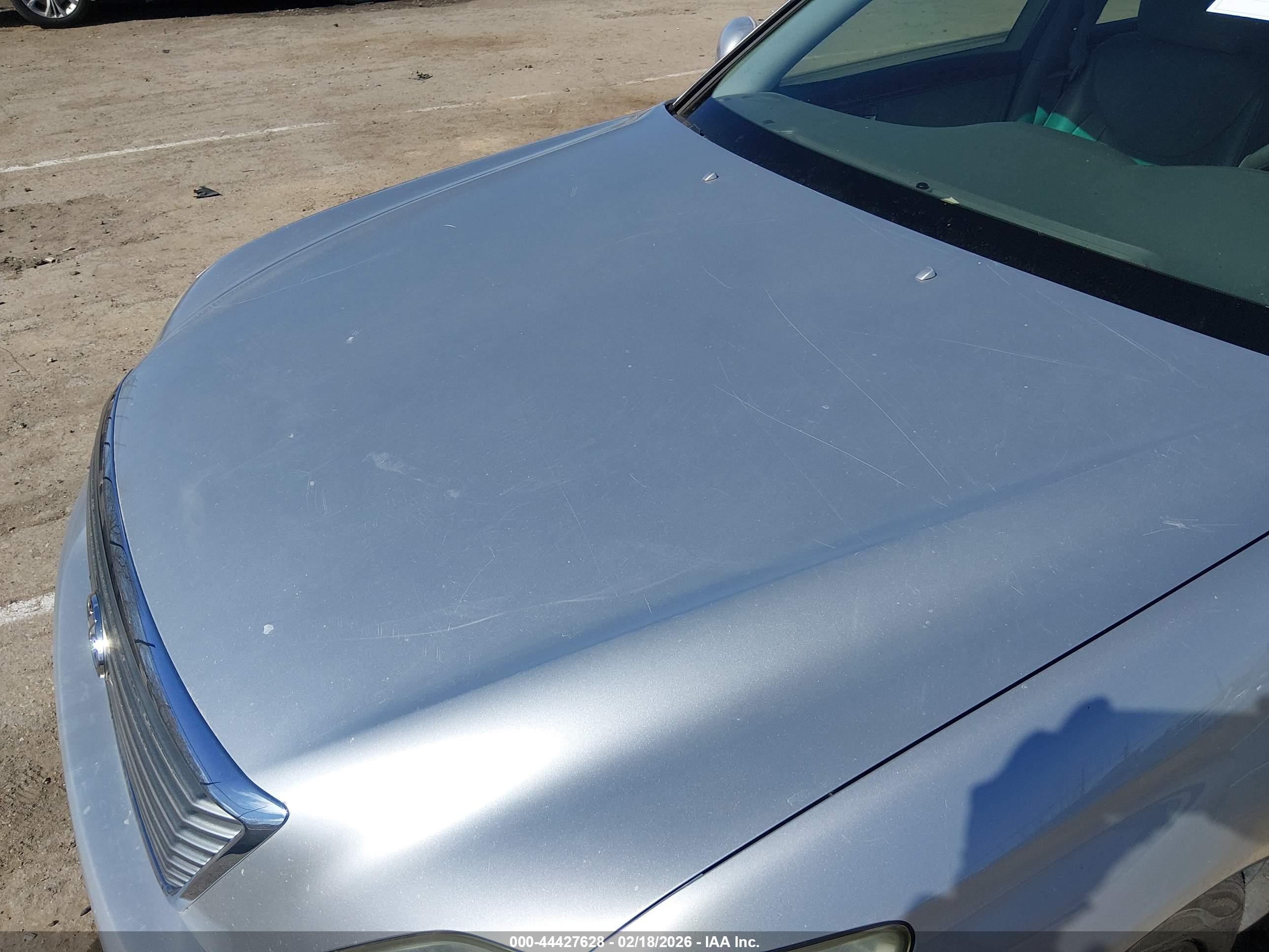 LEXUS LS image 6