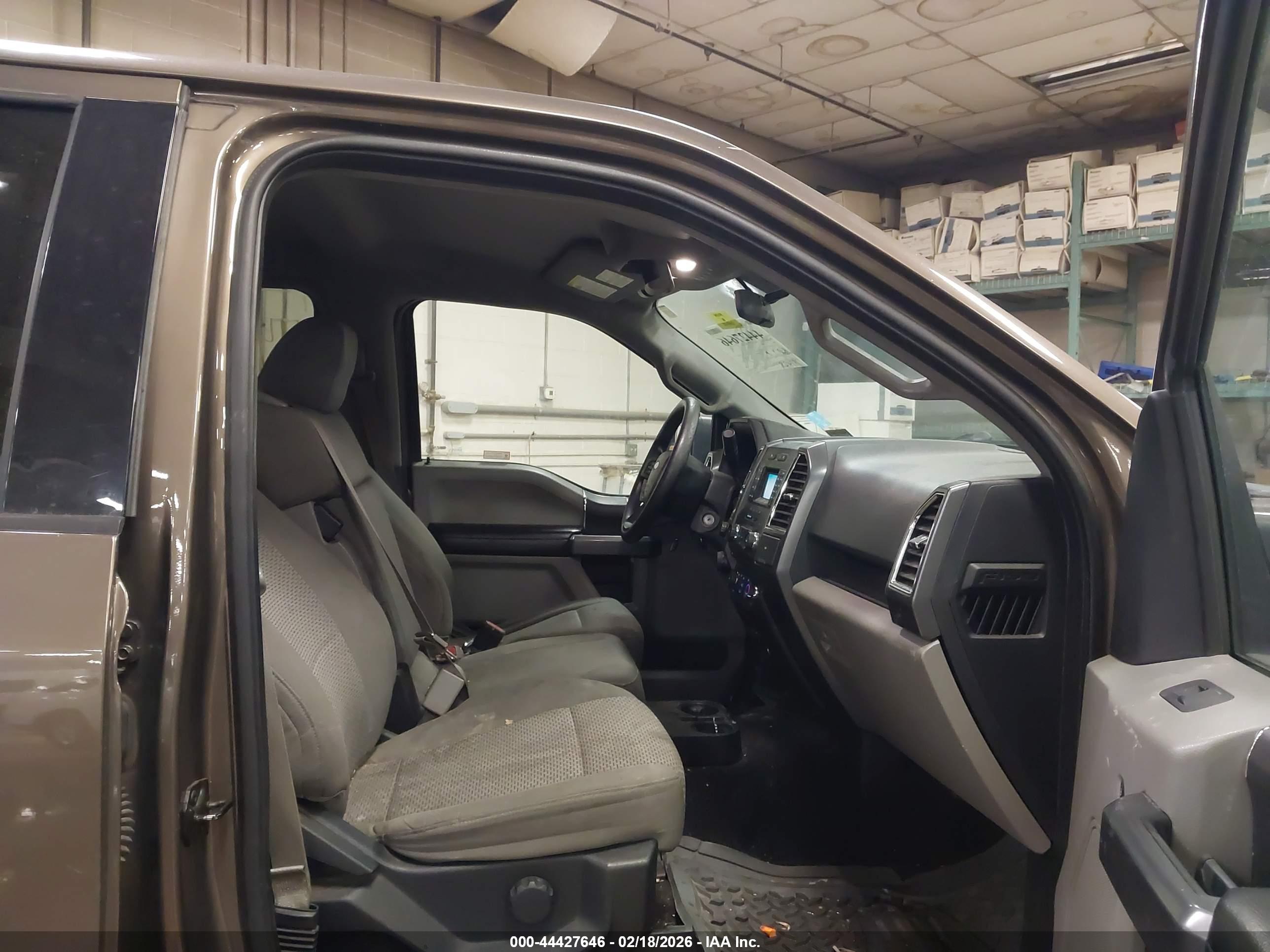 FORD F-150 image 5