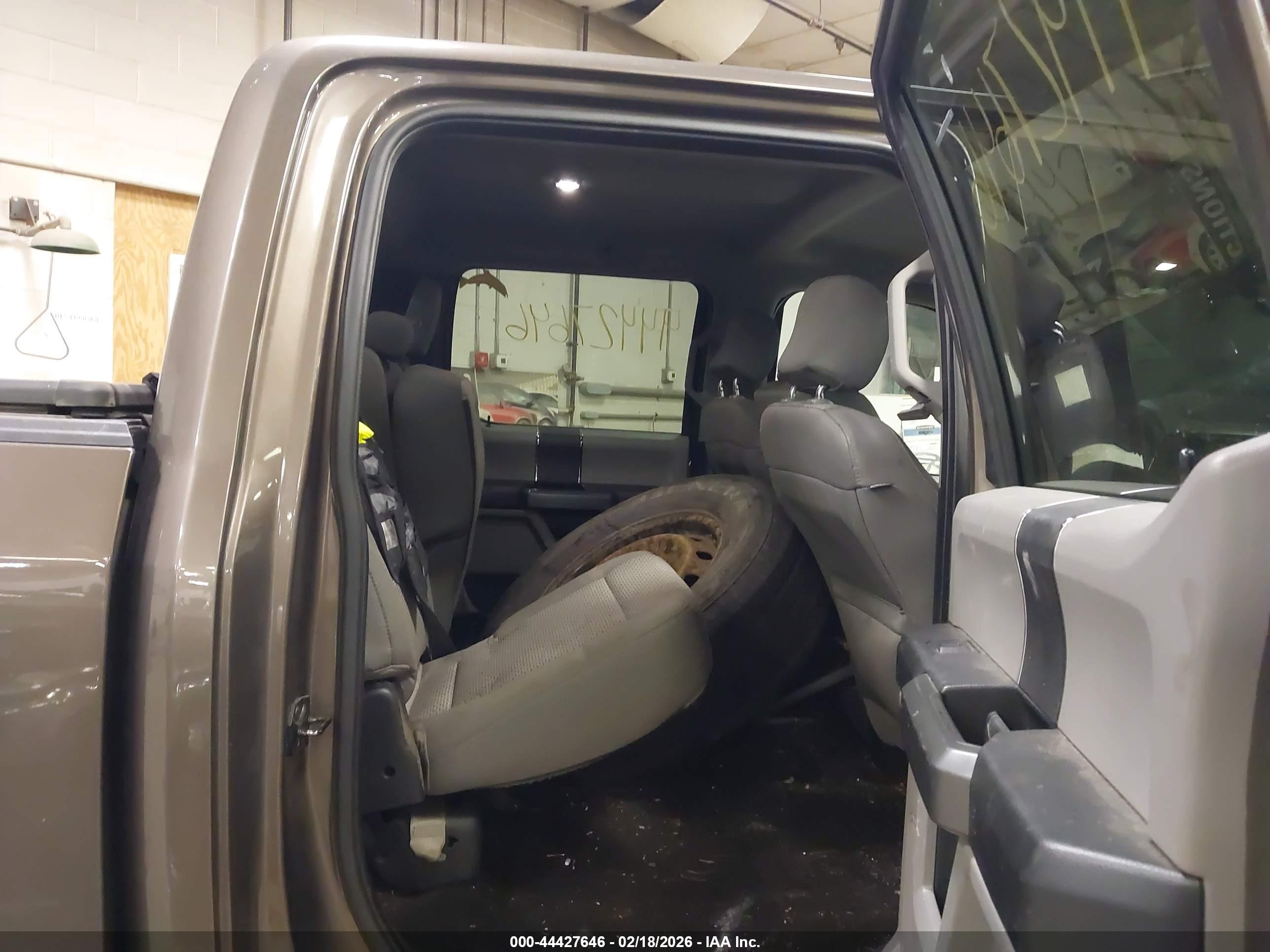 FORD F-150 image 8