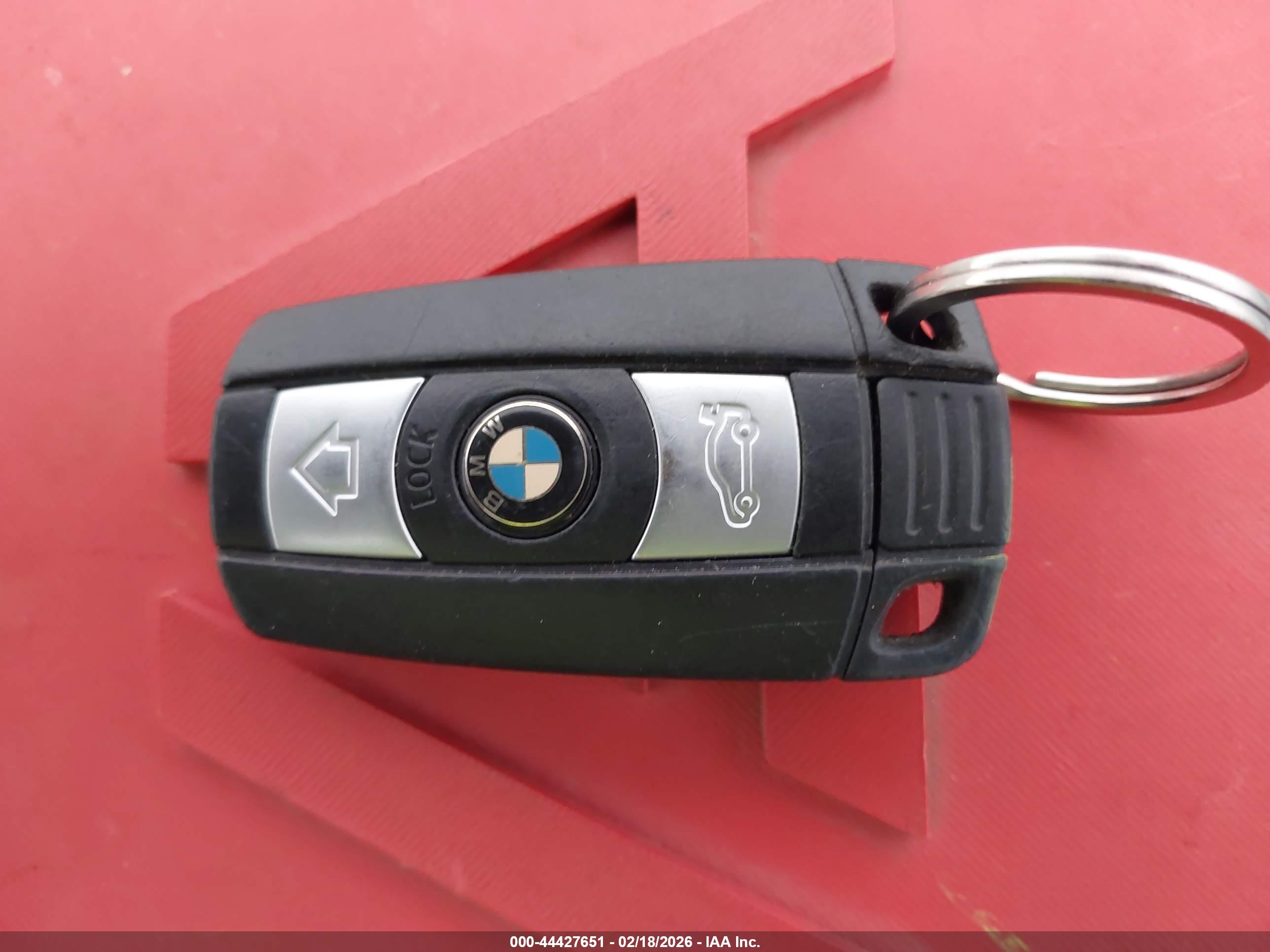 BMW 335I image 11