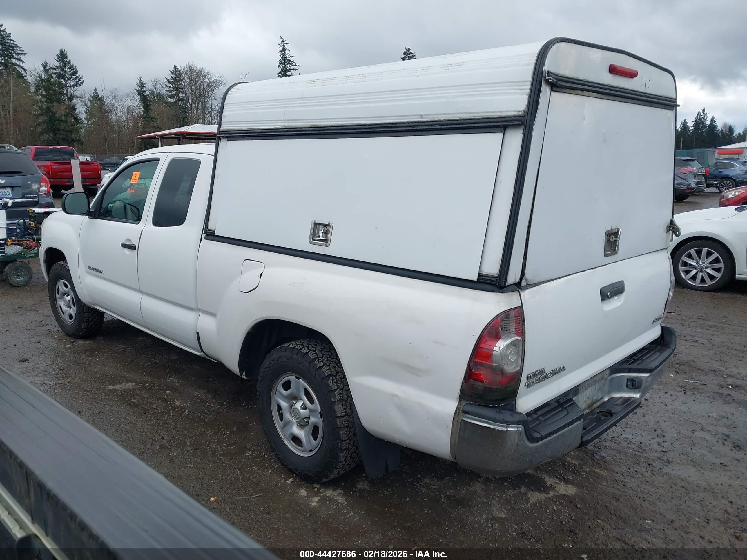 TOYOTA TACOMA image 3