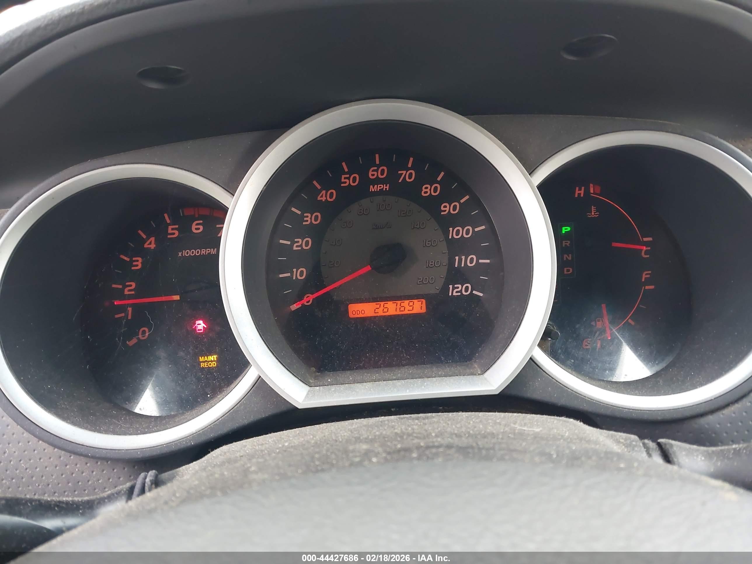TOYOTA TACOMA image 7