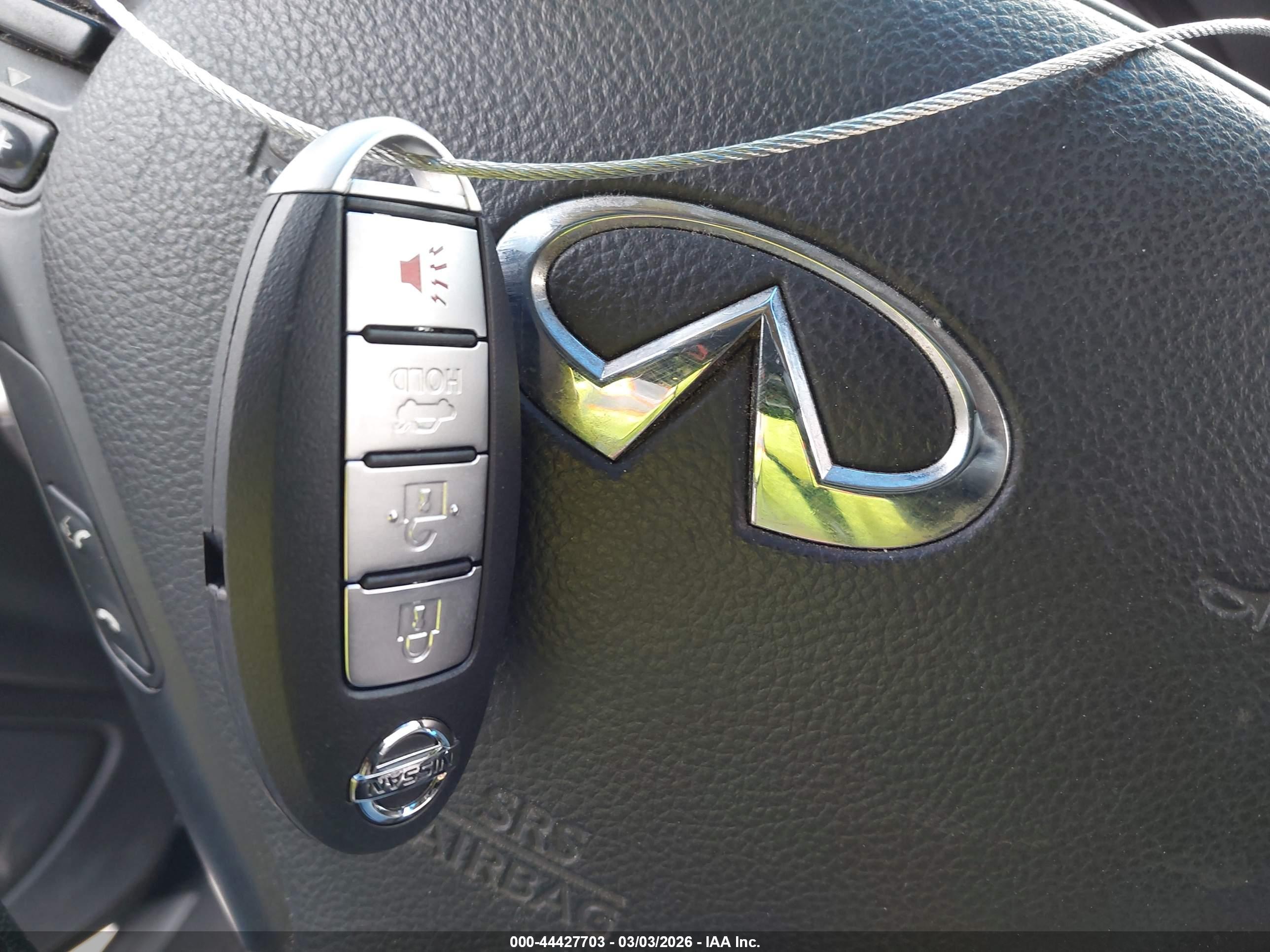 INFINITI G37 image 11