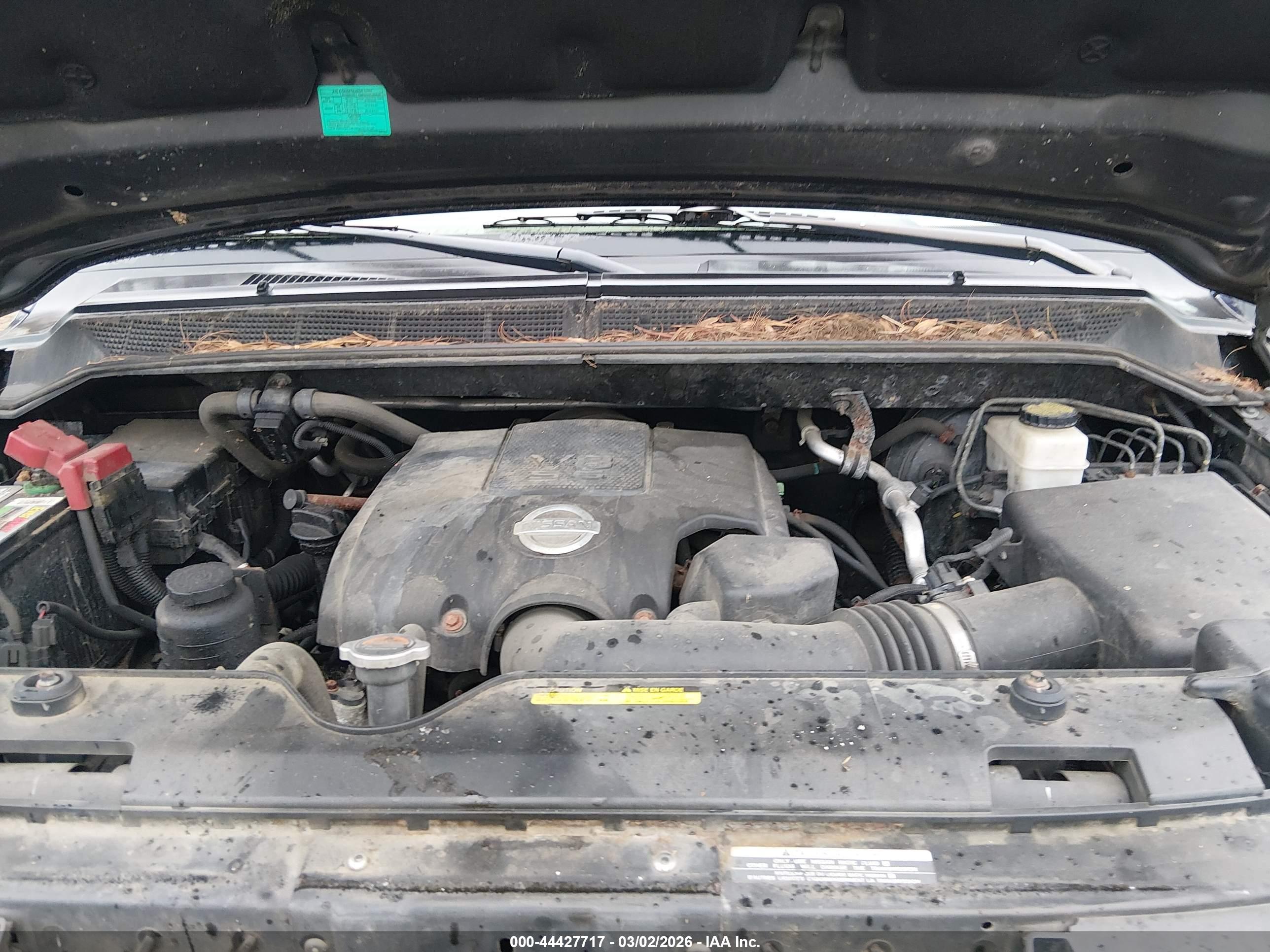 NISSAN TITAN image 10