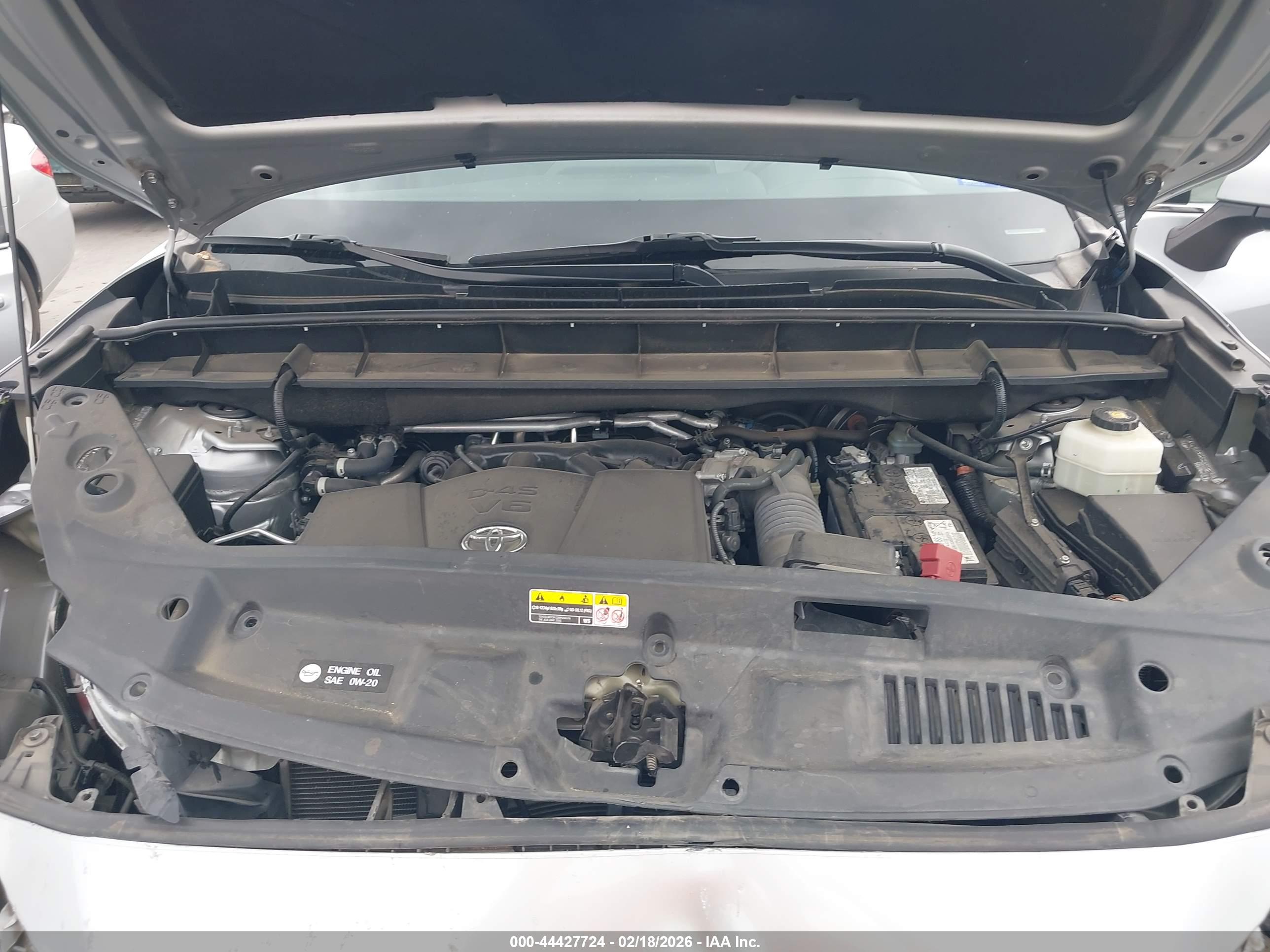 TOYOTA HIGHLANDER image 10