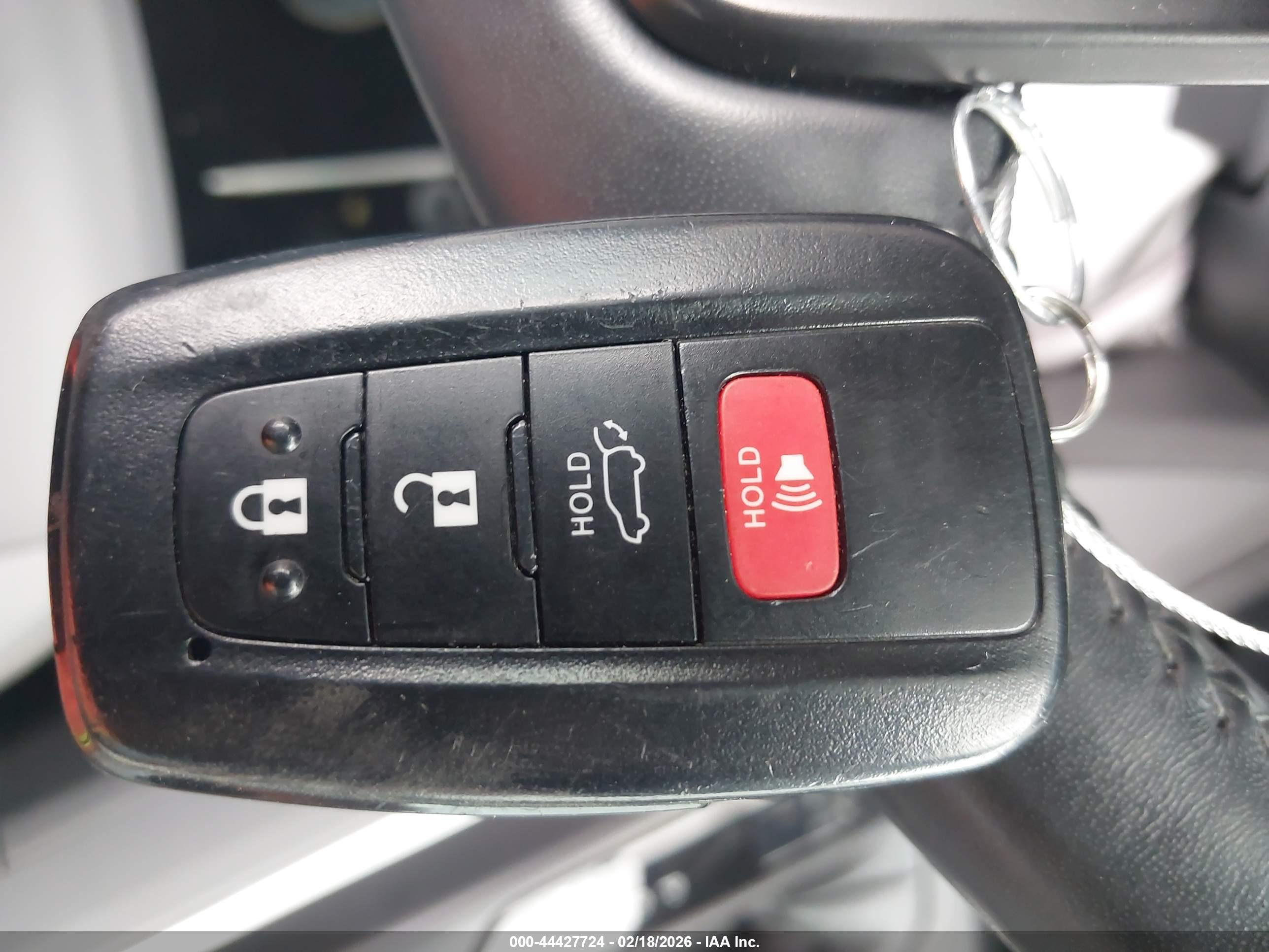 TOYOTA HIGHLANDER image 11