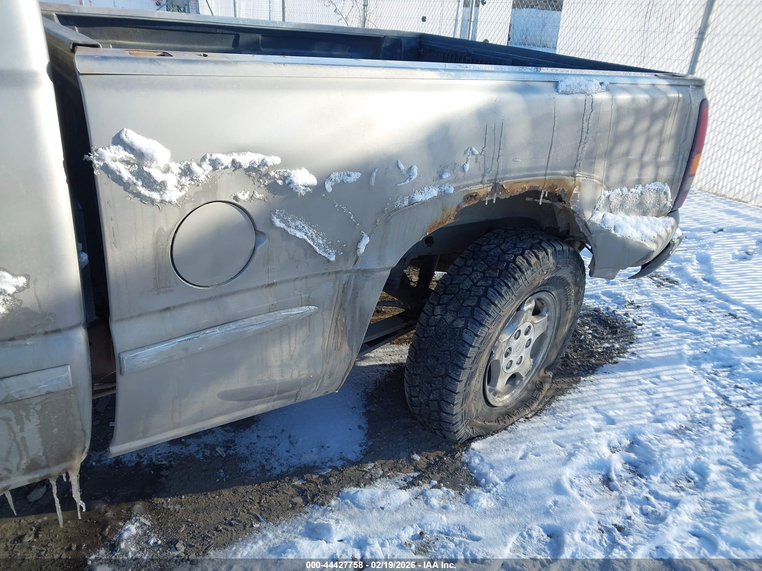 GMC SIERRA image 6