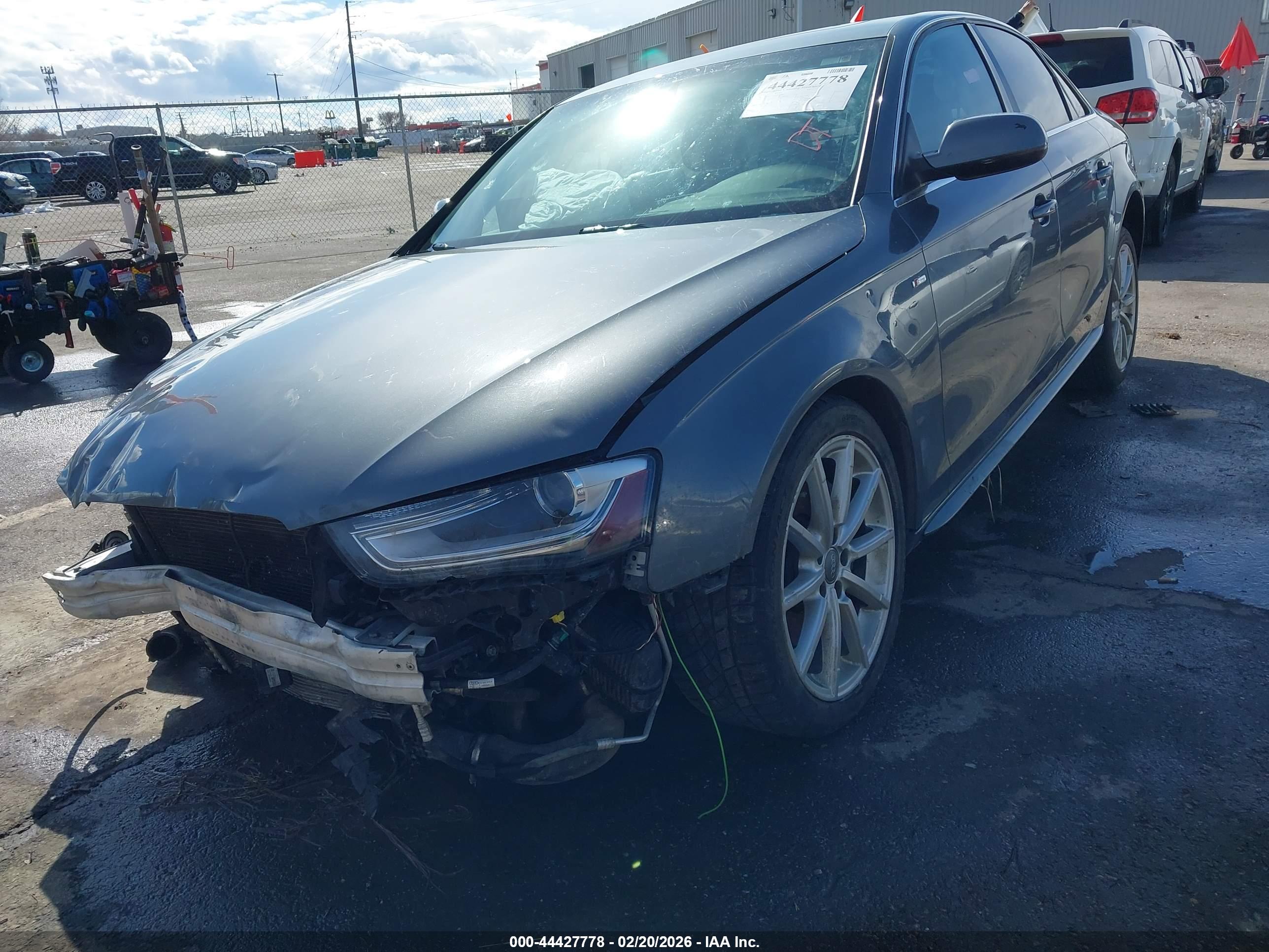 AUDI A4 image 6