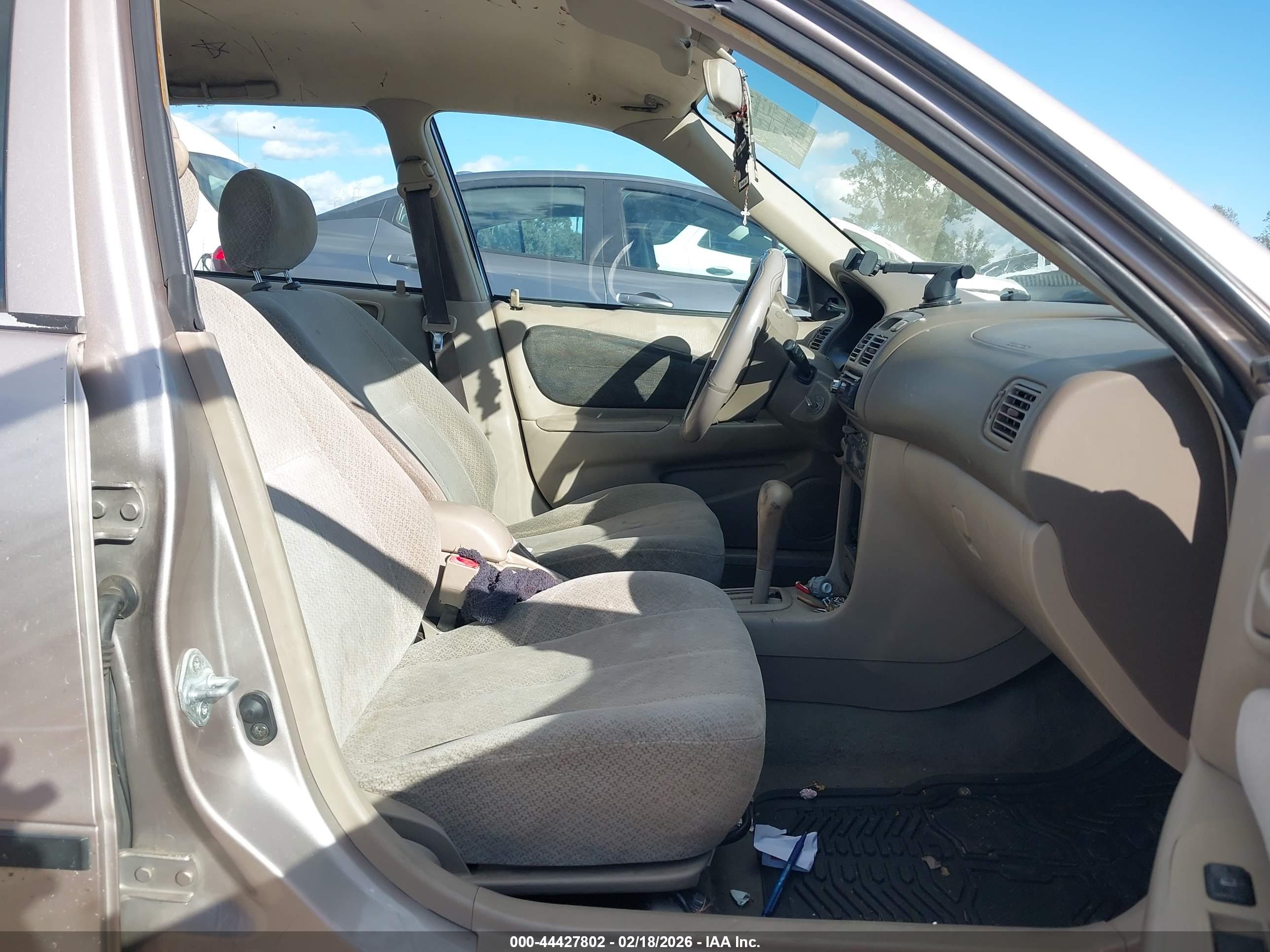 TOYOTA COROLLA image 5