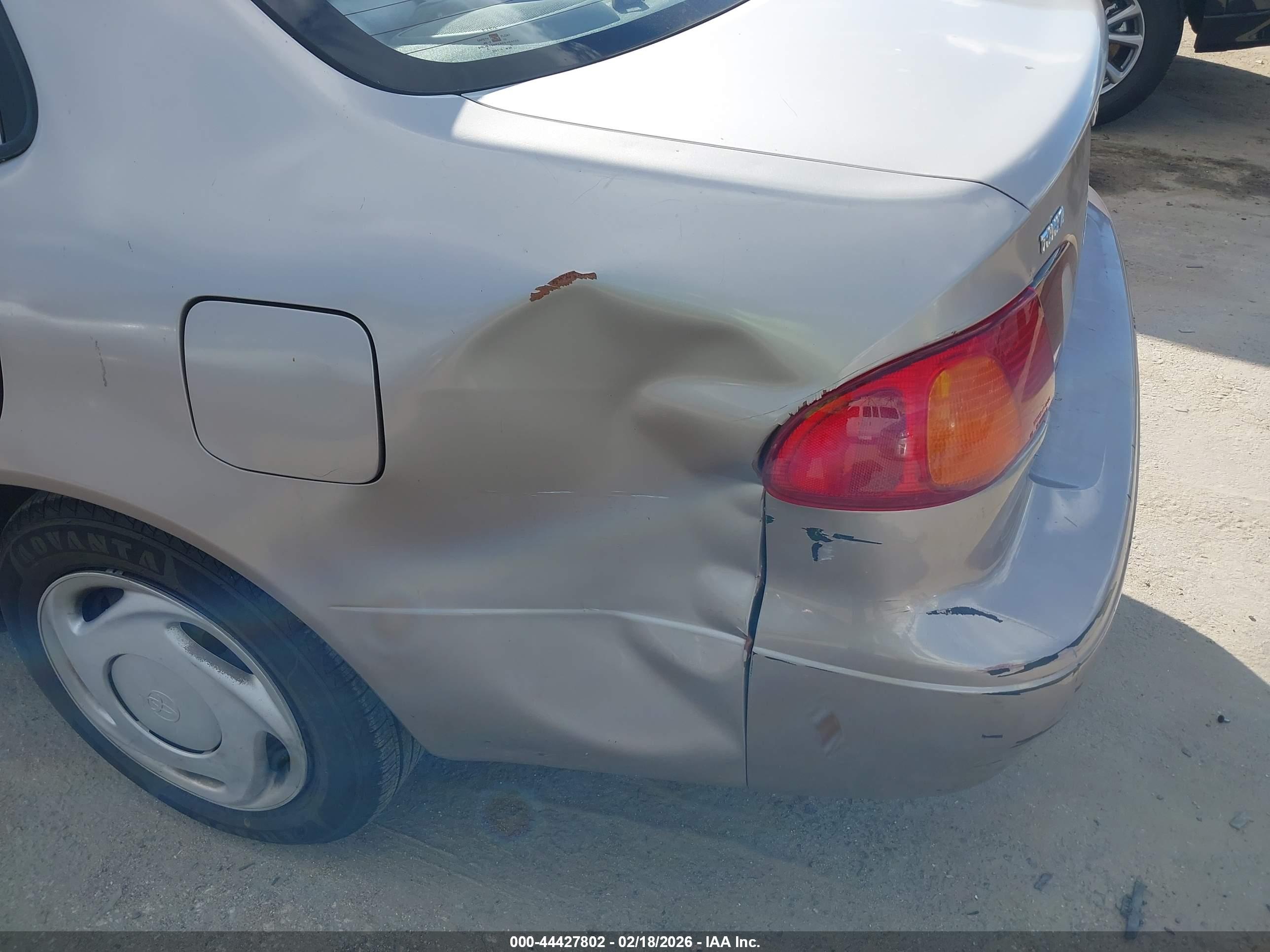 TOYOTA COROLLA image 6