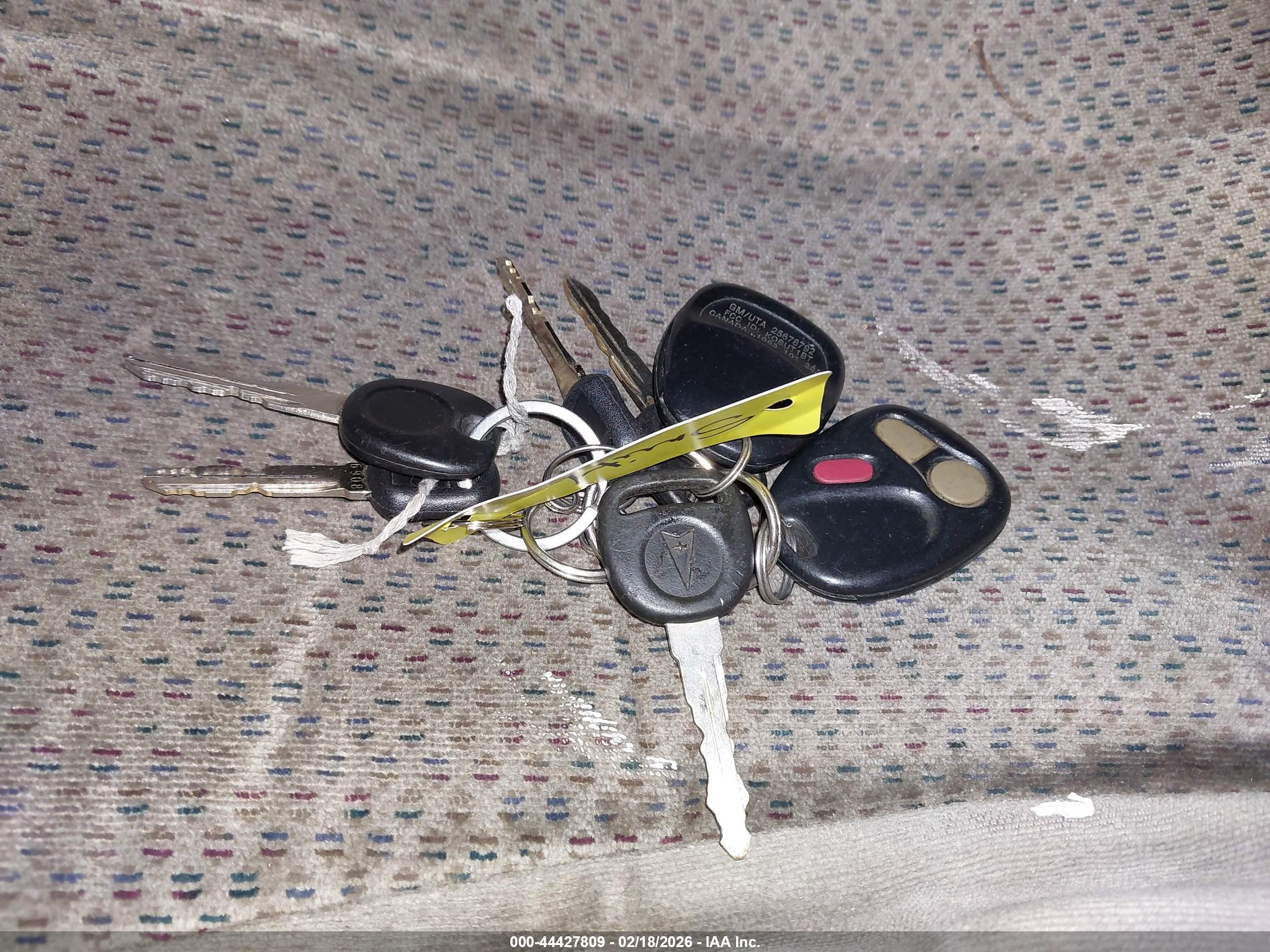 CHEVROLET SILVERADO image 11