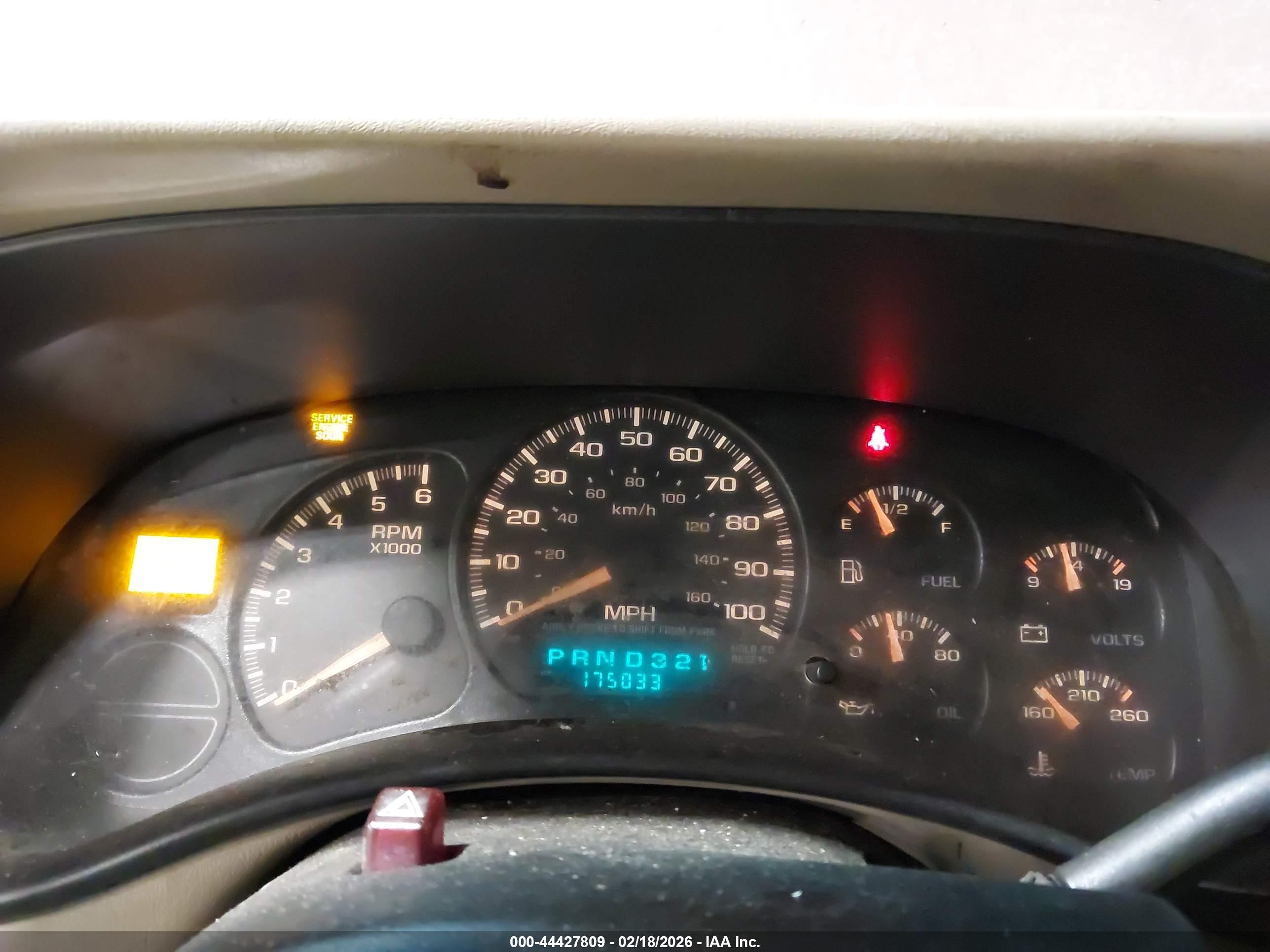 CHEVROLET SILVERADO image 7