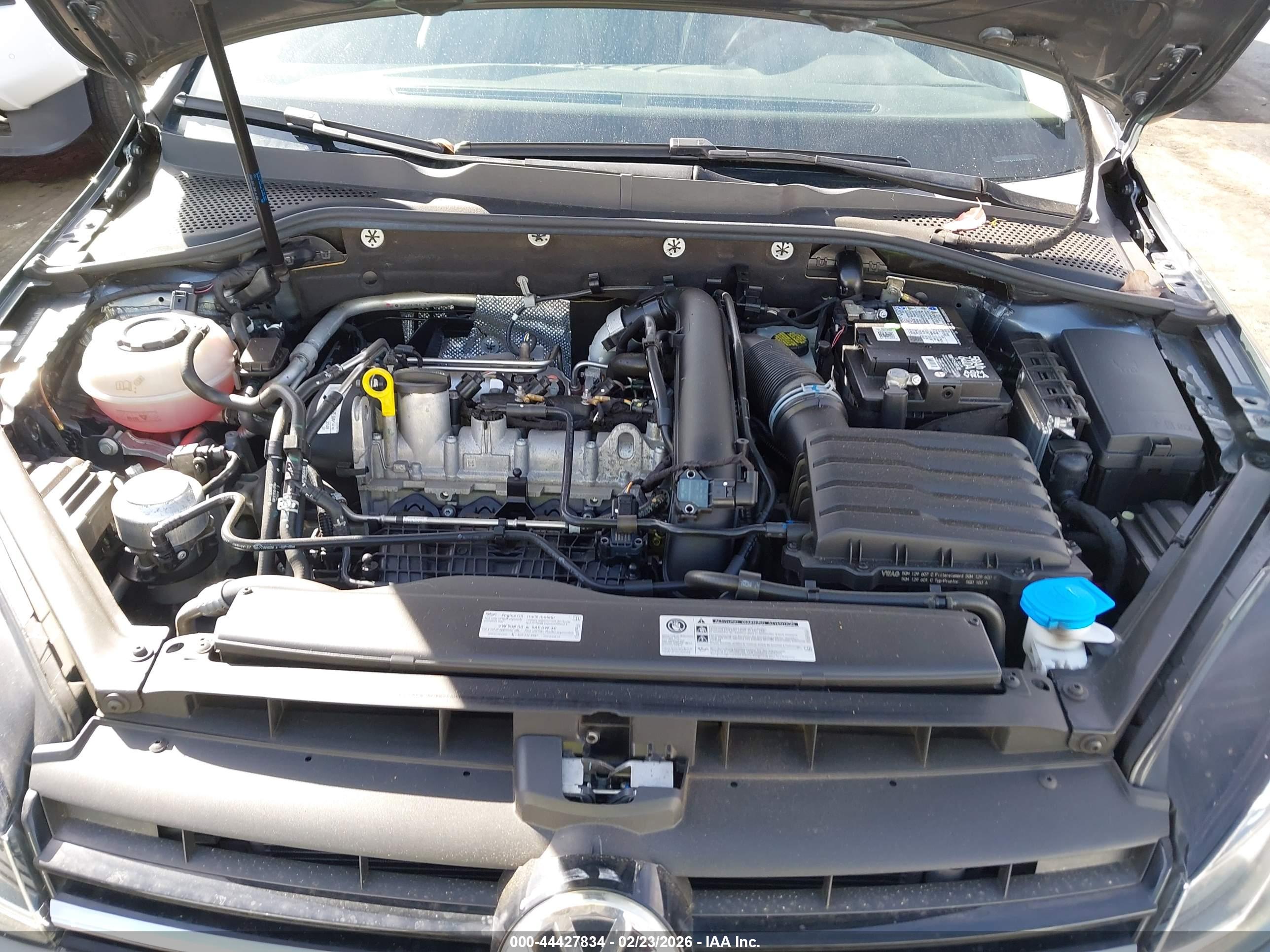 VOLKSWAGEN GOLF image 10