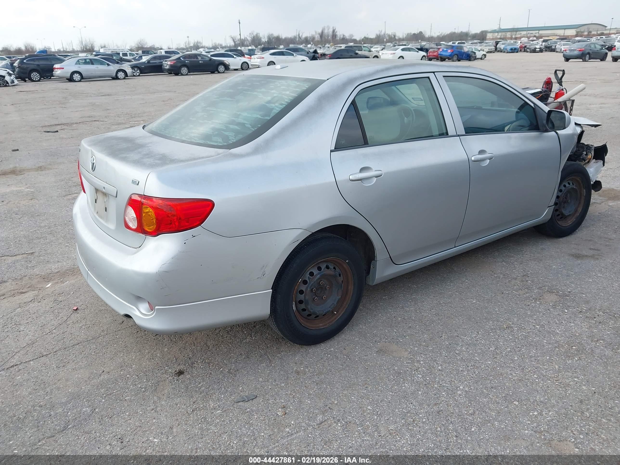 TOYOTA COROLLA image 4