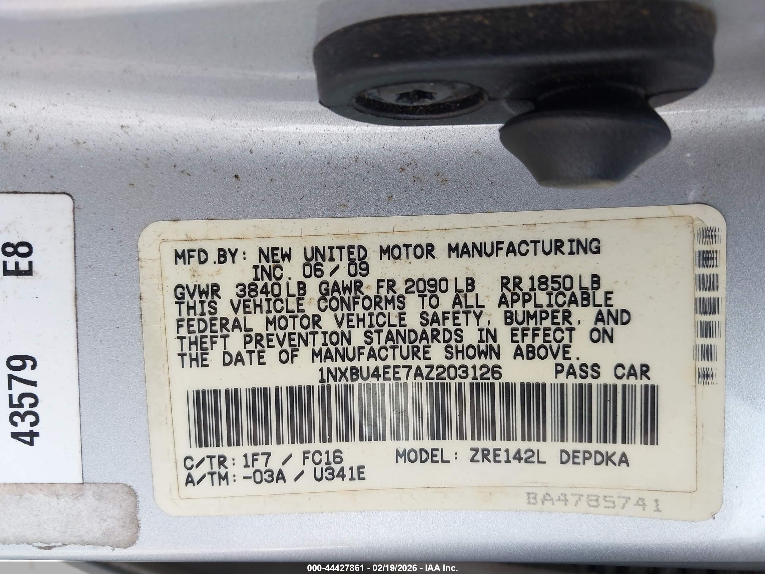 TOYOTA COROLLA image 9