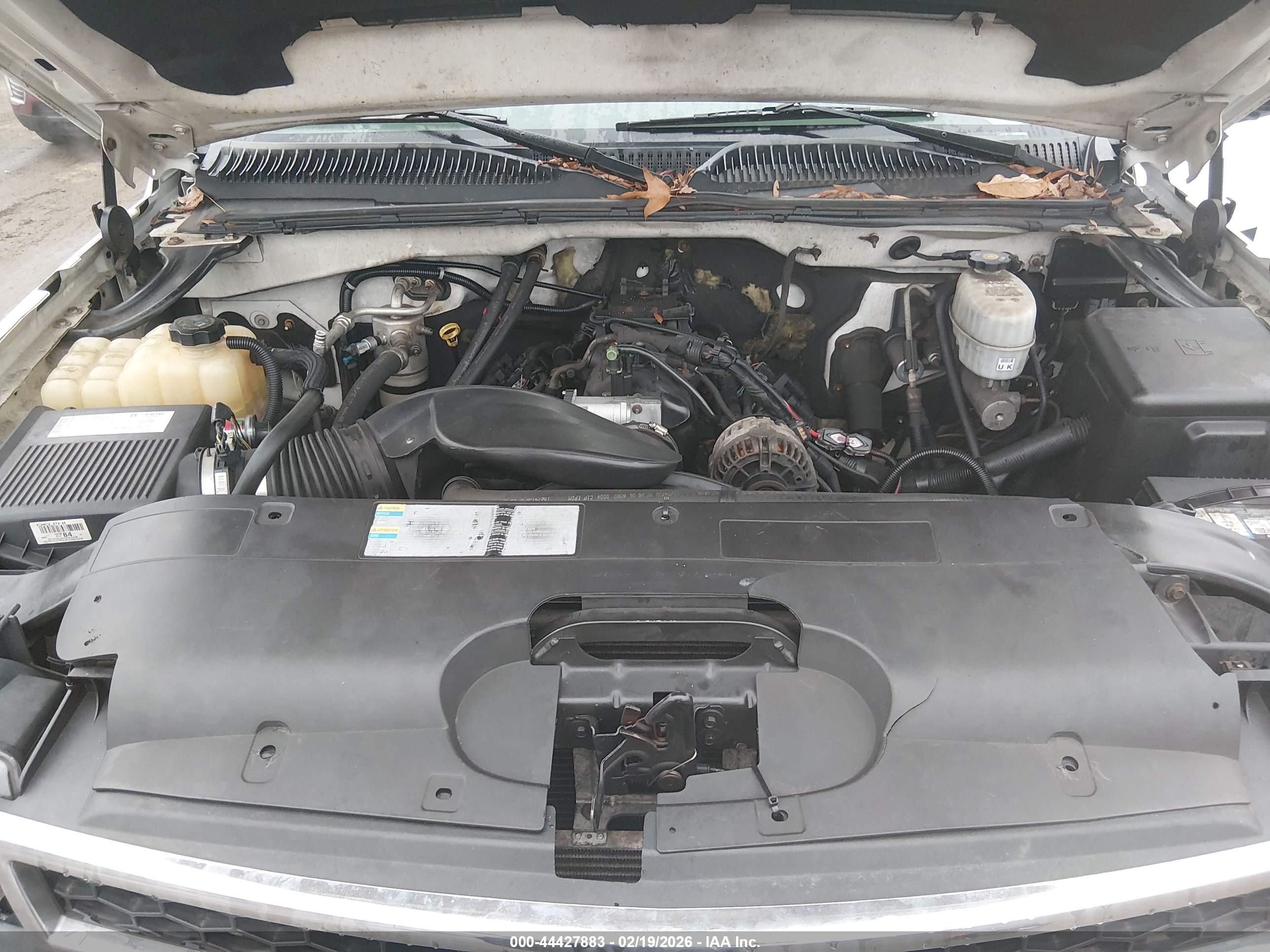 CHEVROLET SILVERADO image 10