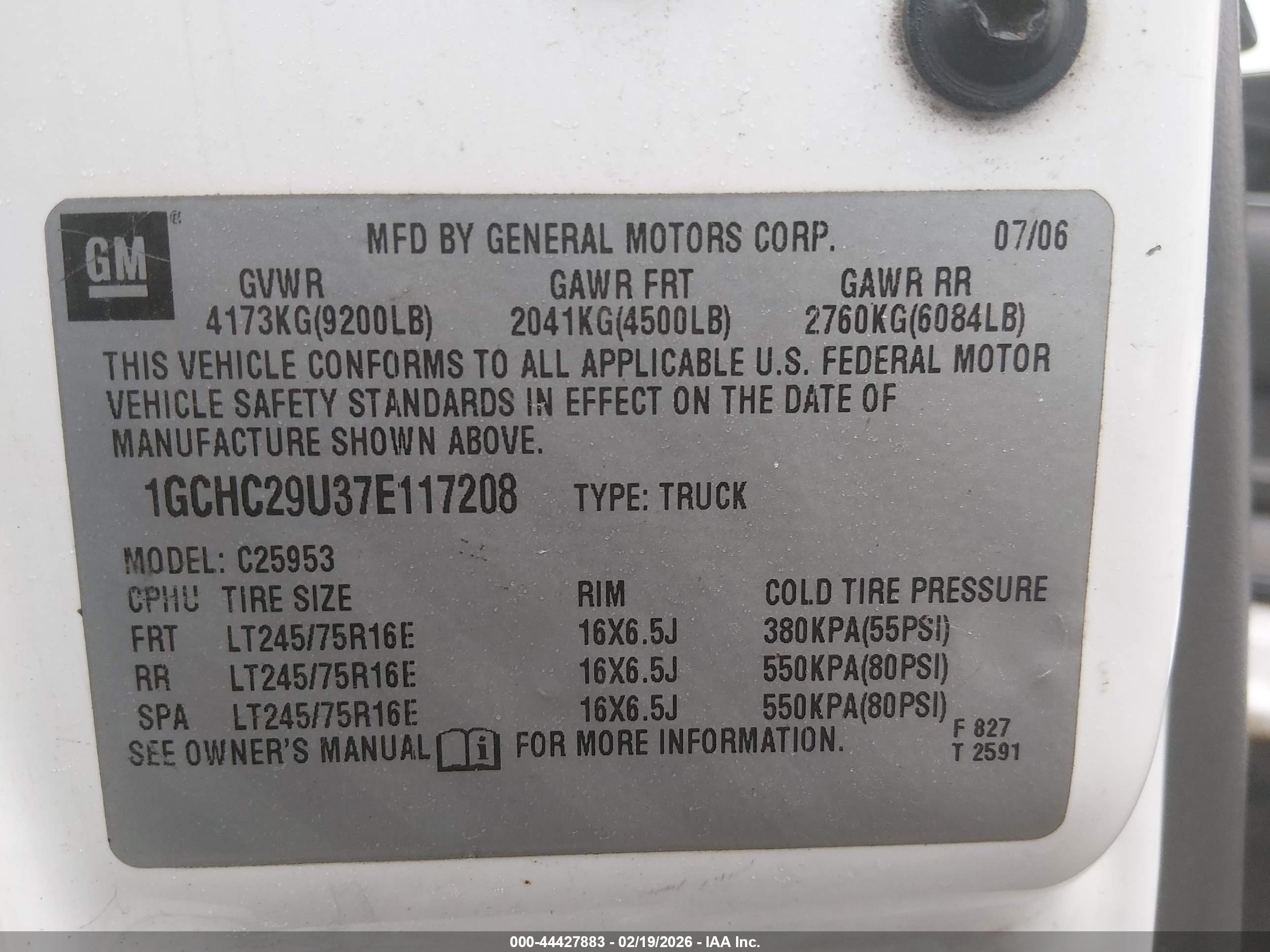 CHEVROLET SILVERADO image 9