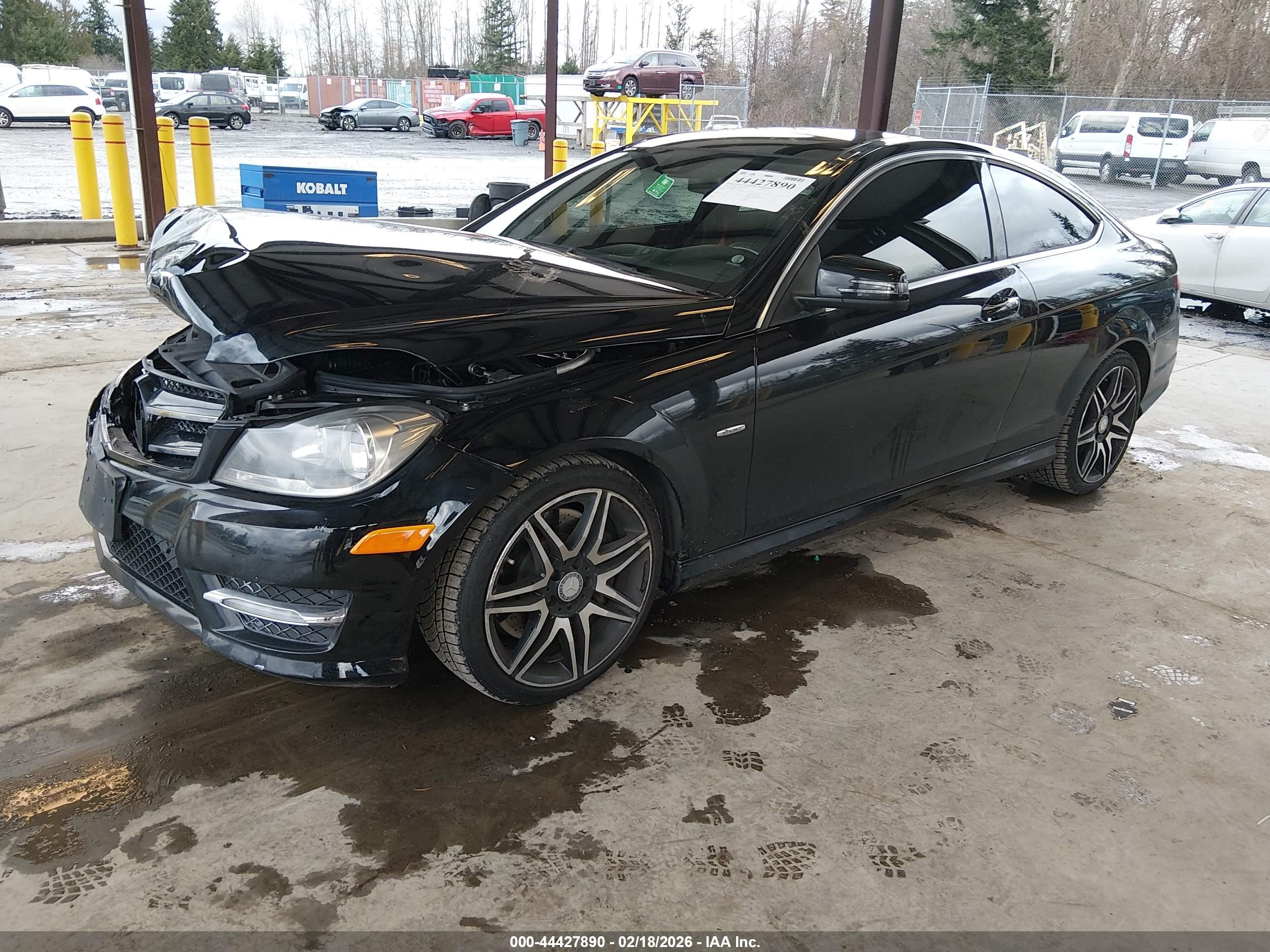 MERCEDES-BENZ C image 2
