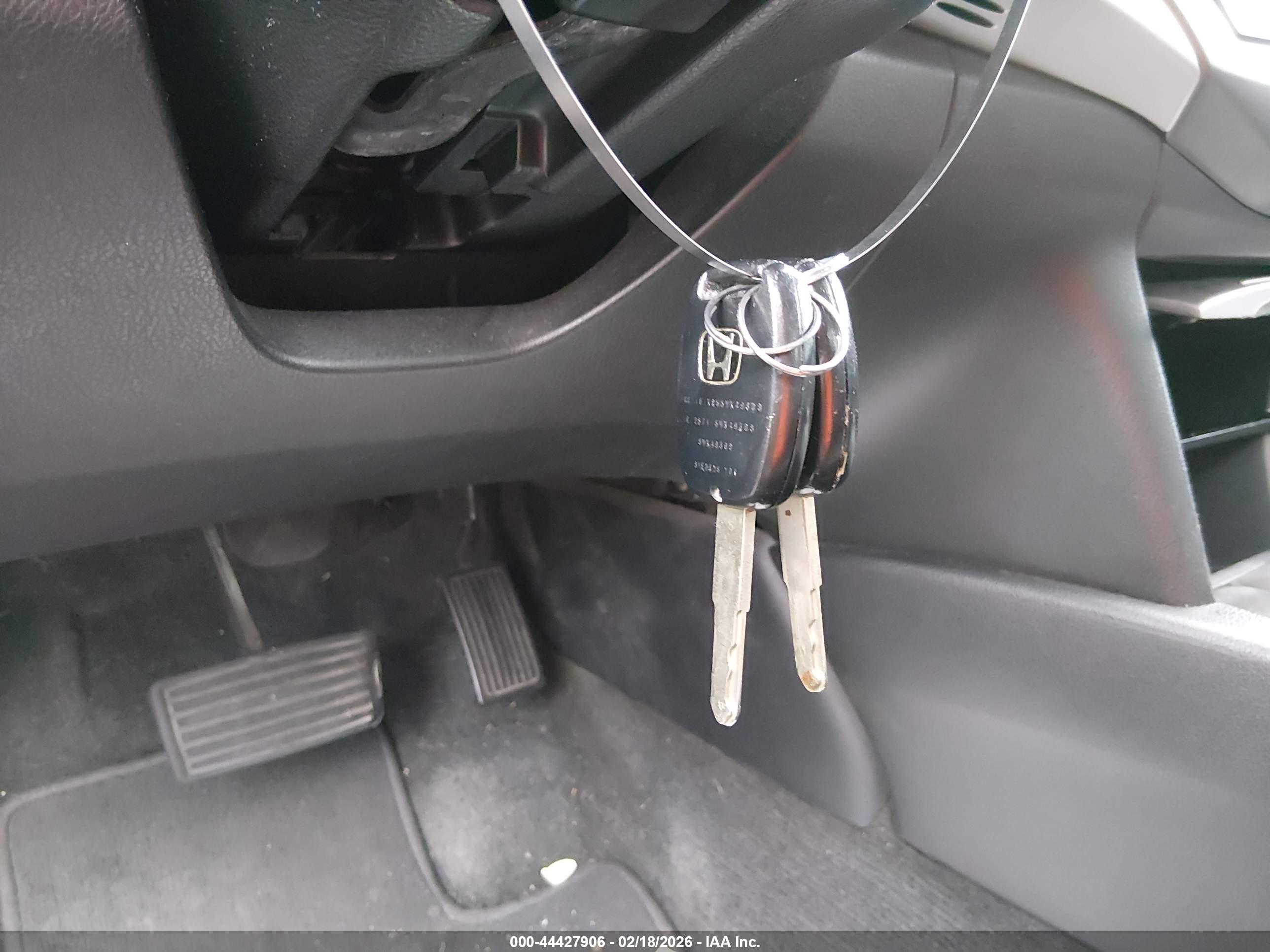 HONDA ACCORD image 11