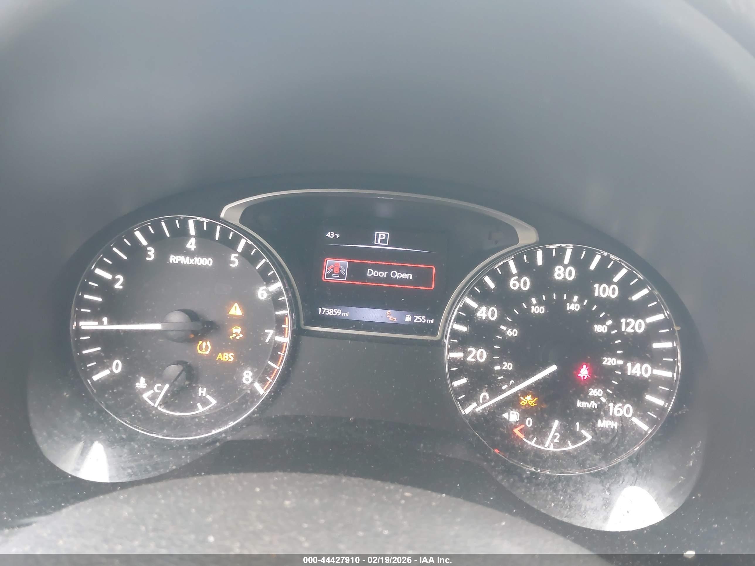 NISSAN ALTIMA image 7