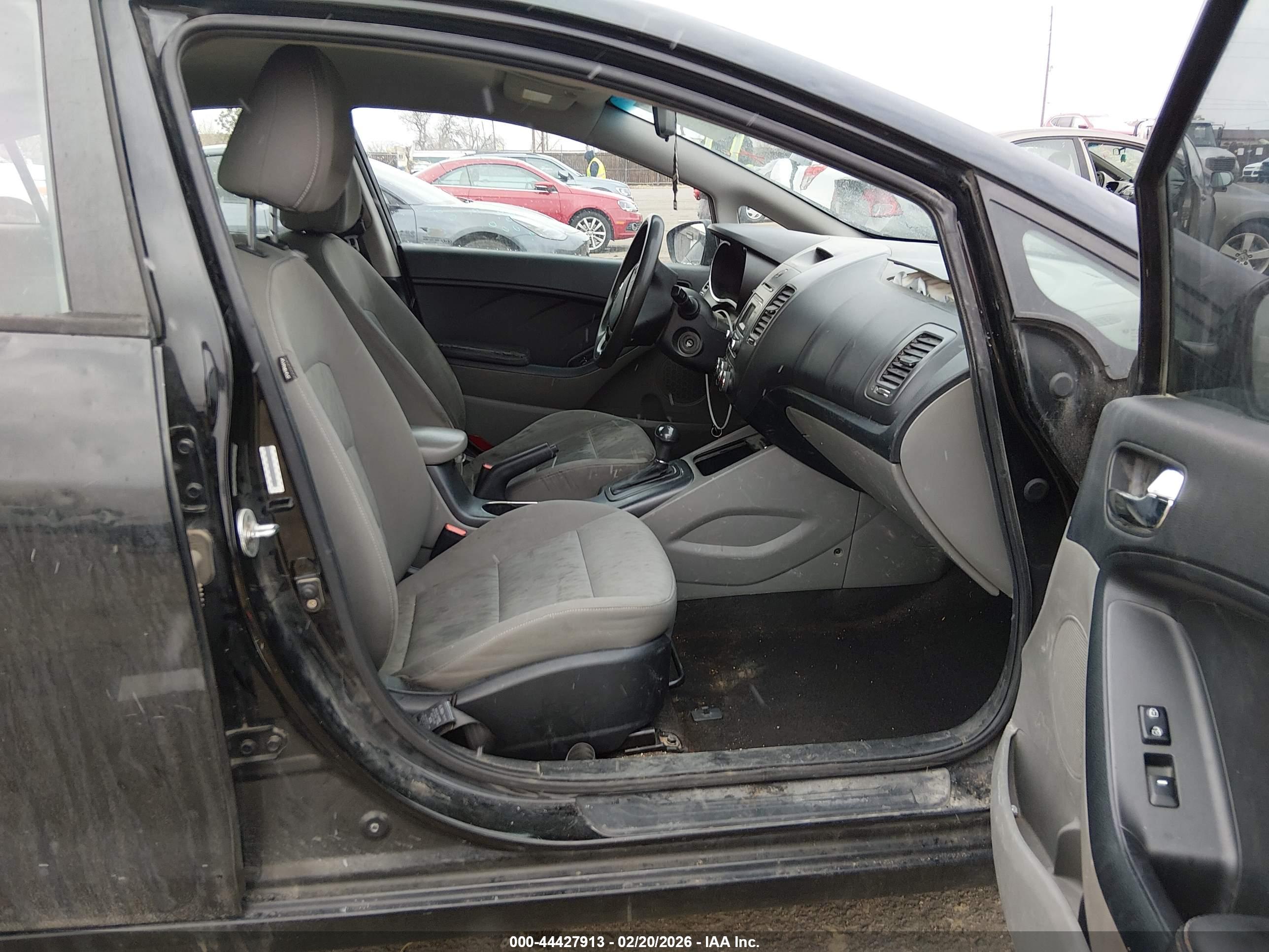 KIA FORTE image 5