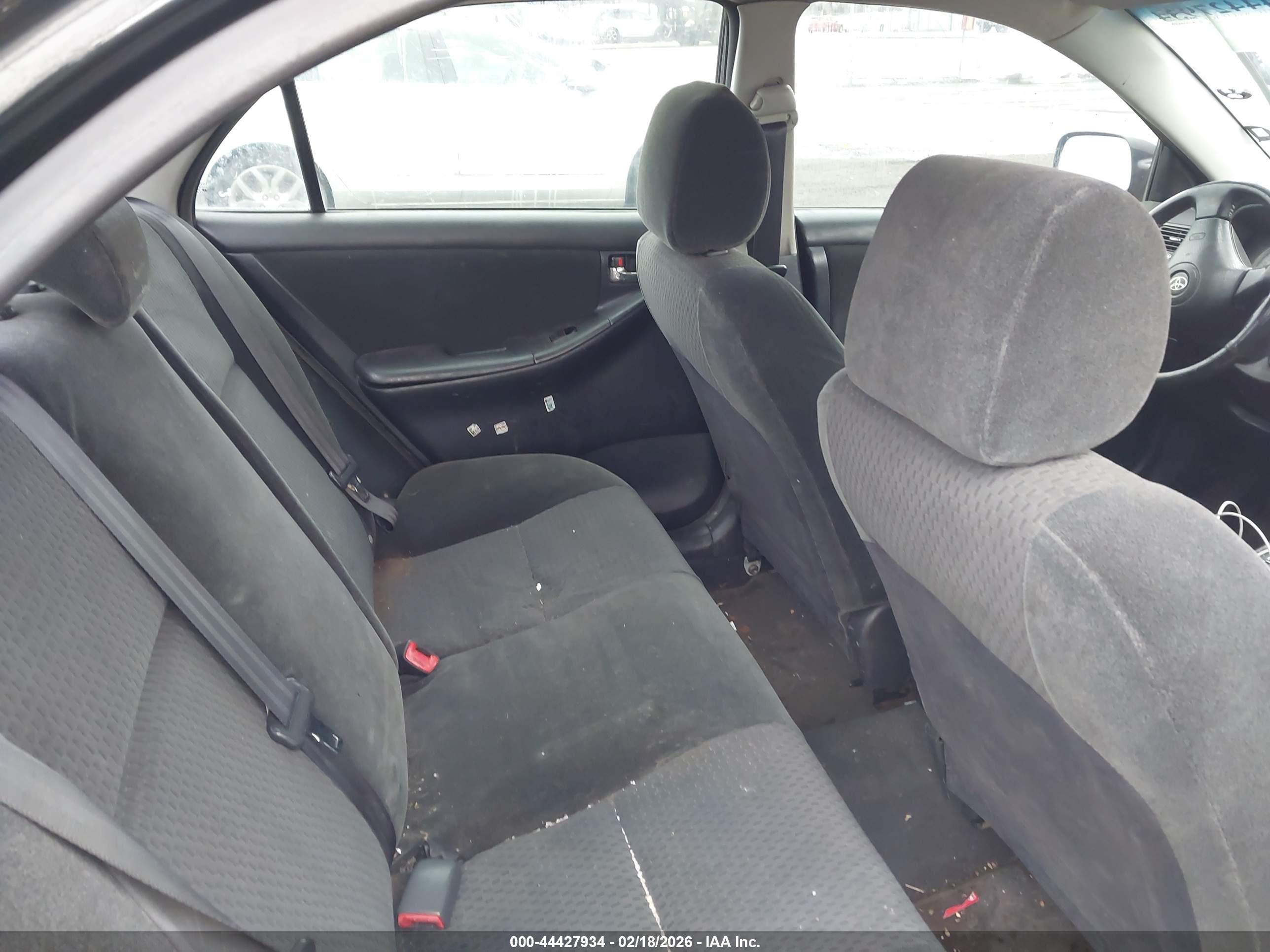 TOYOTA COROLLA image 8