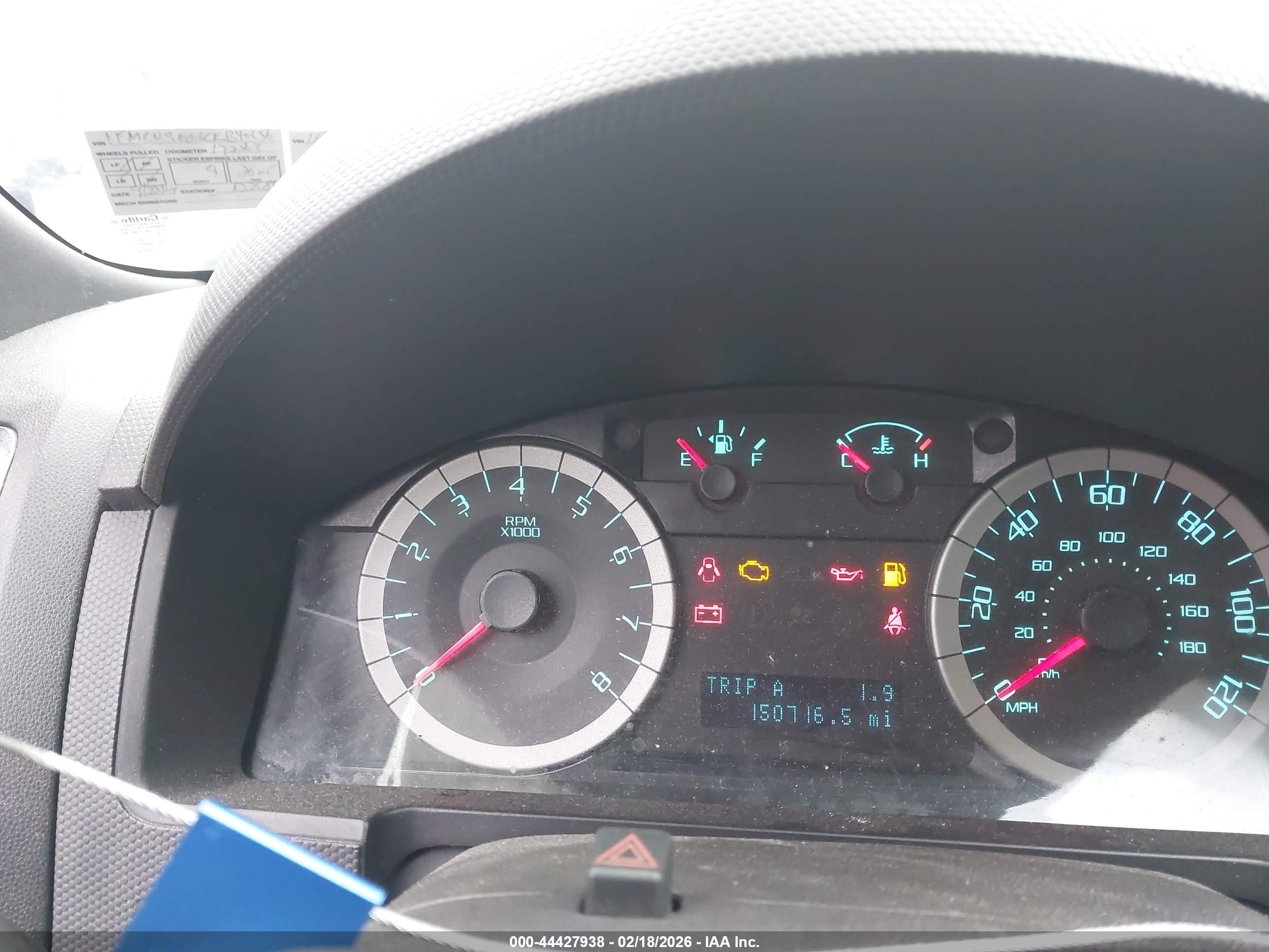 FORD ESCAPE image 7