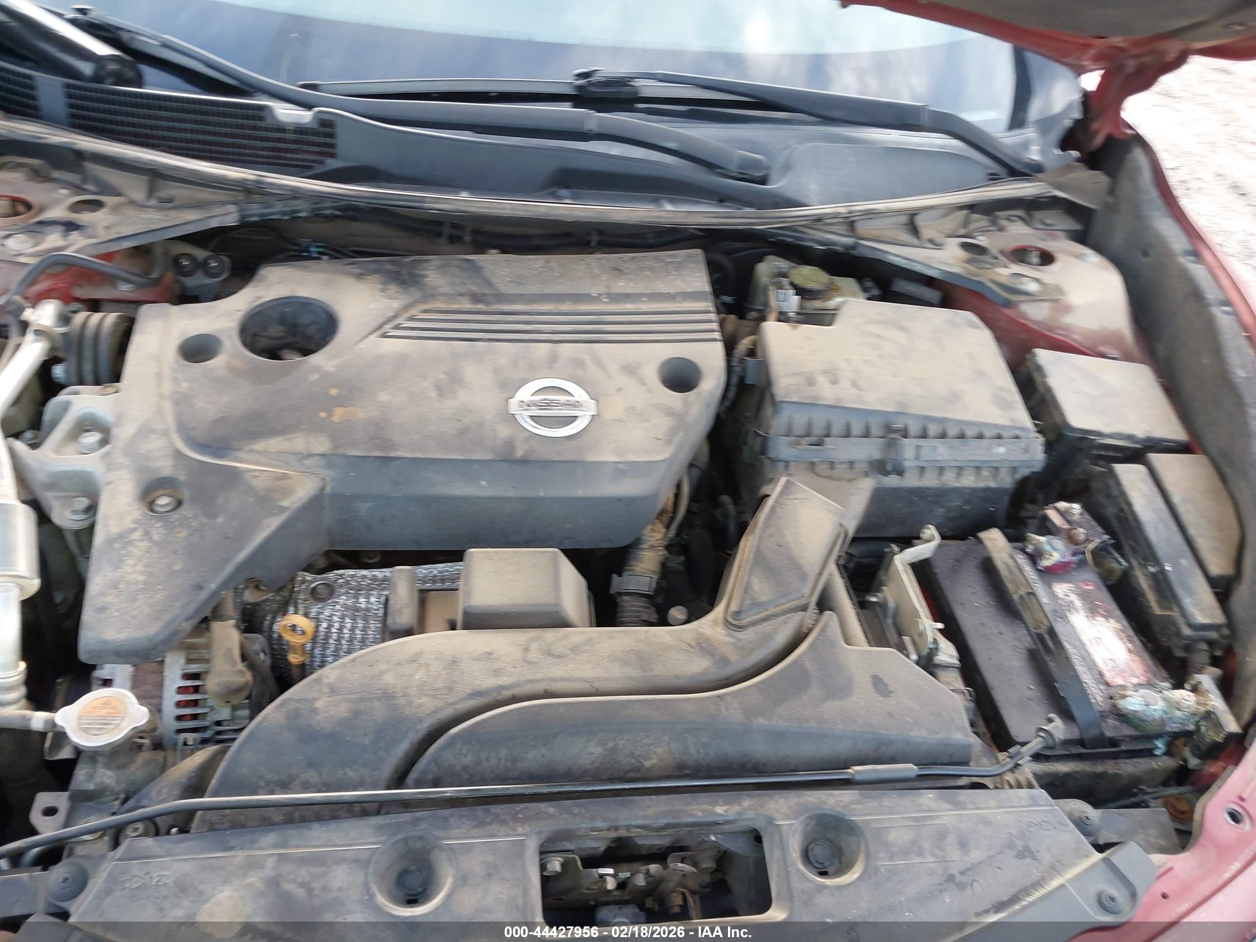NISSAN ALTIMA image 10