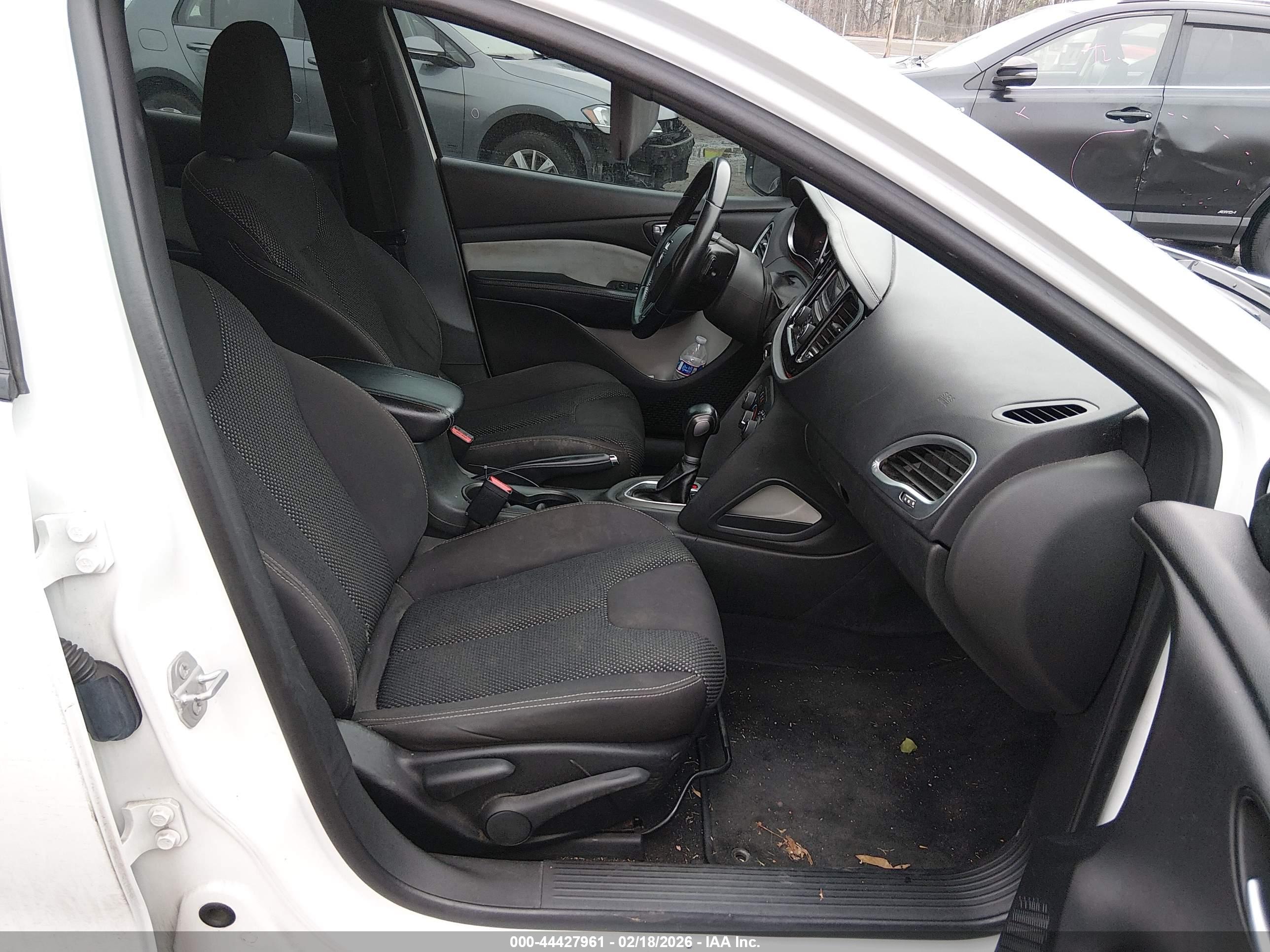 DODGE DART image 5