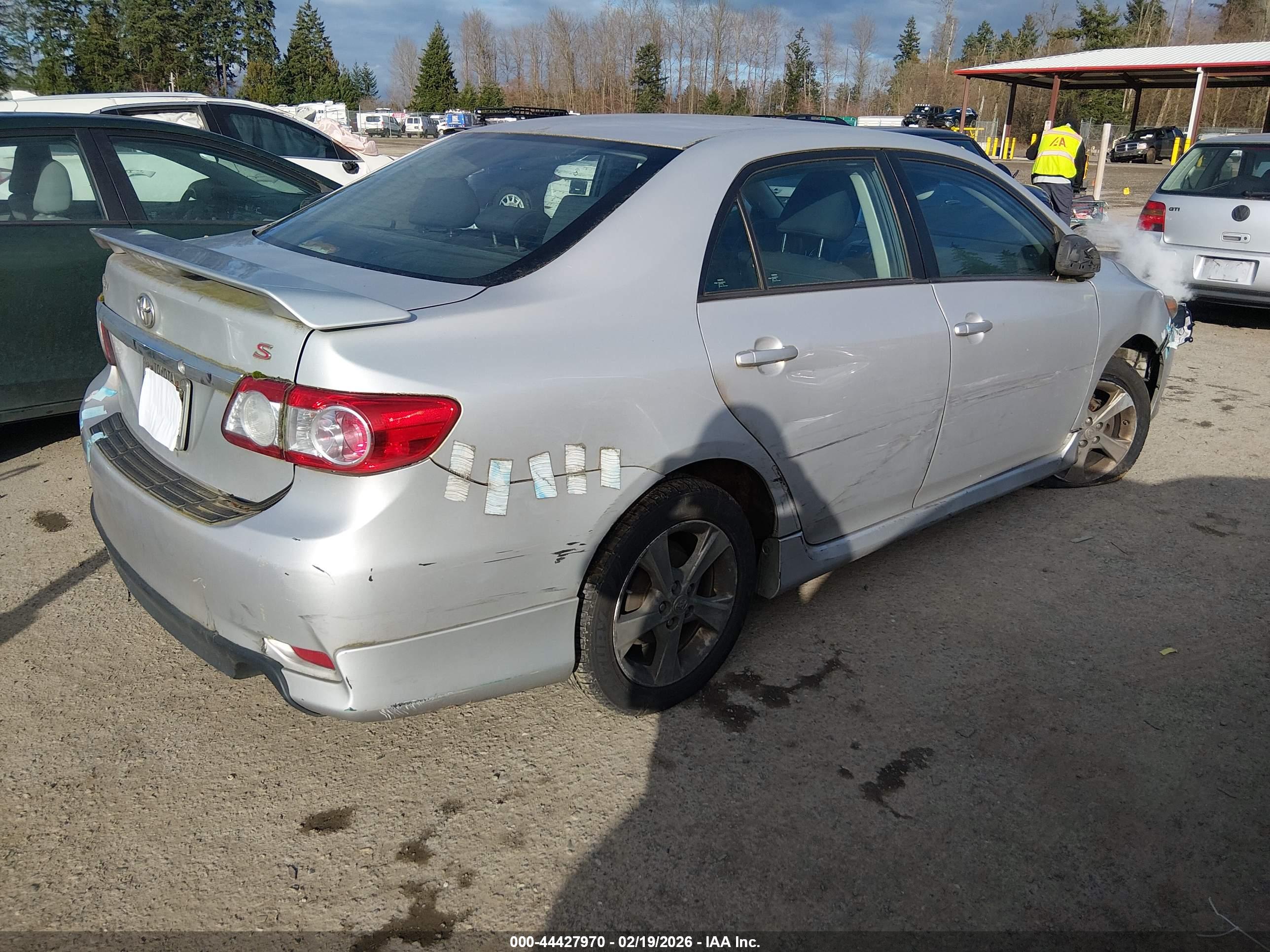TOYOTA COROLLA image 4