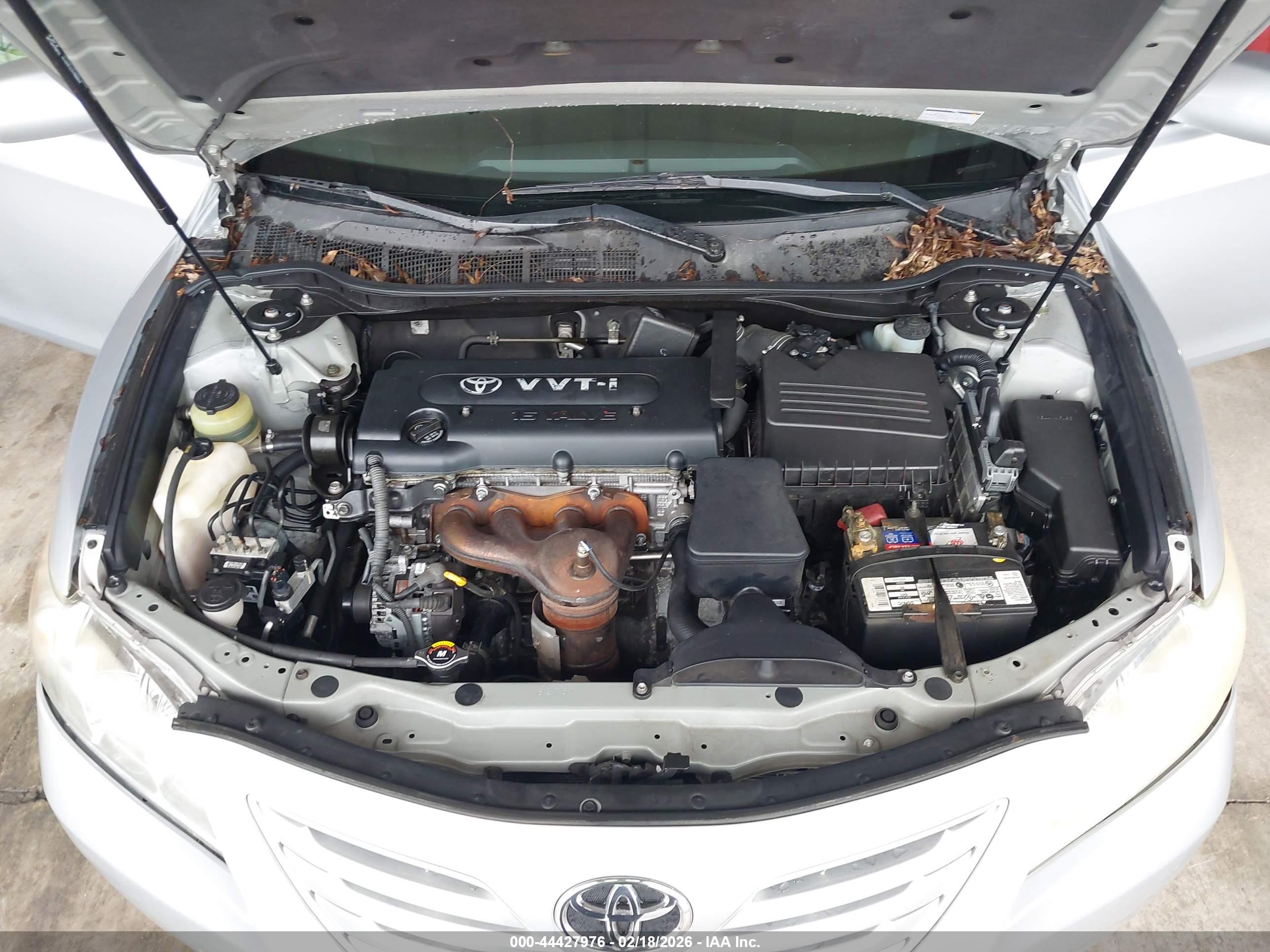 TOYOTA CAMRY image 10